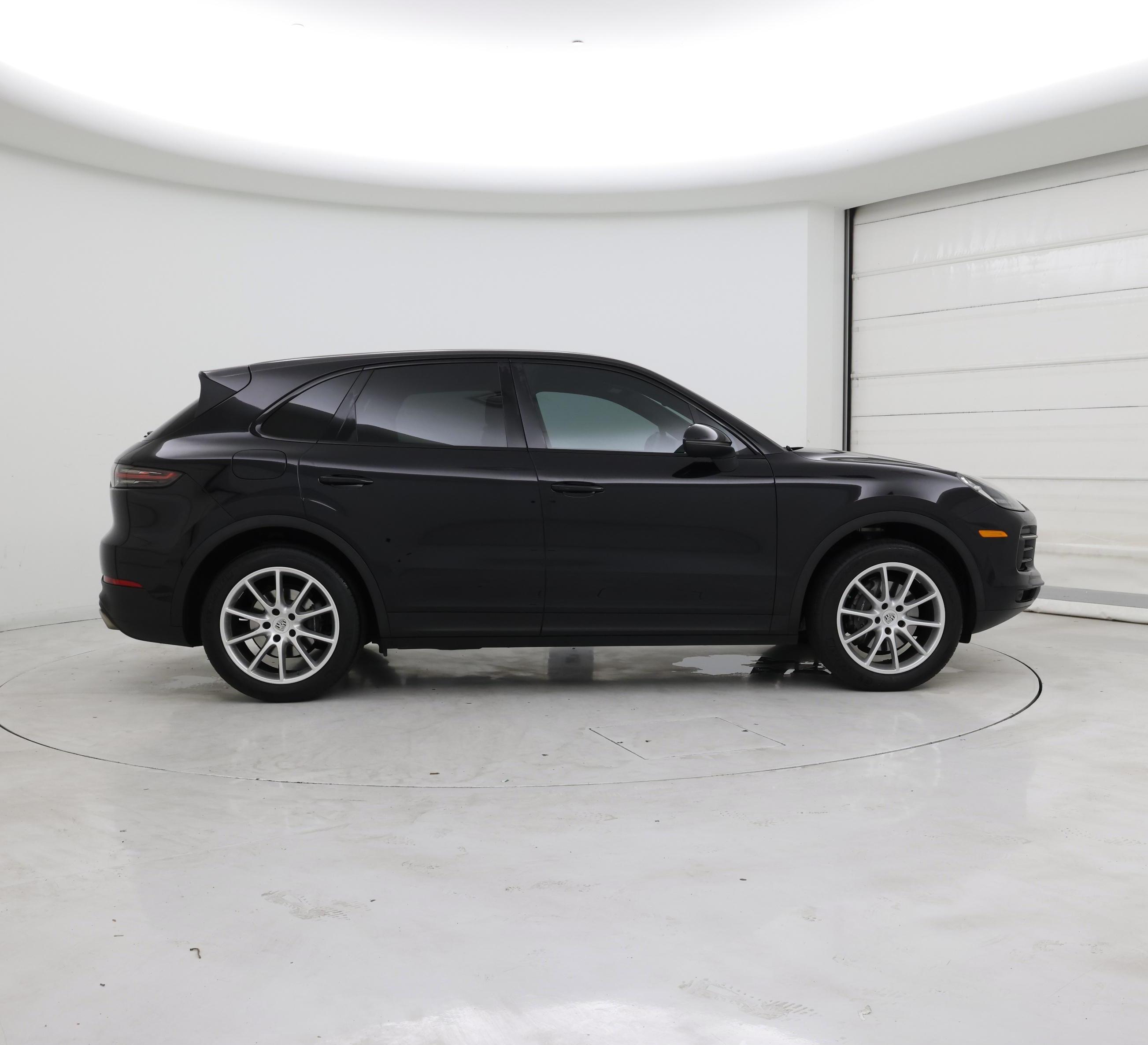 Thumbnail: 2019 Porsche Cayenne - 7