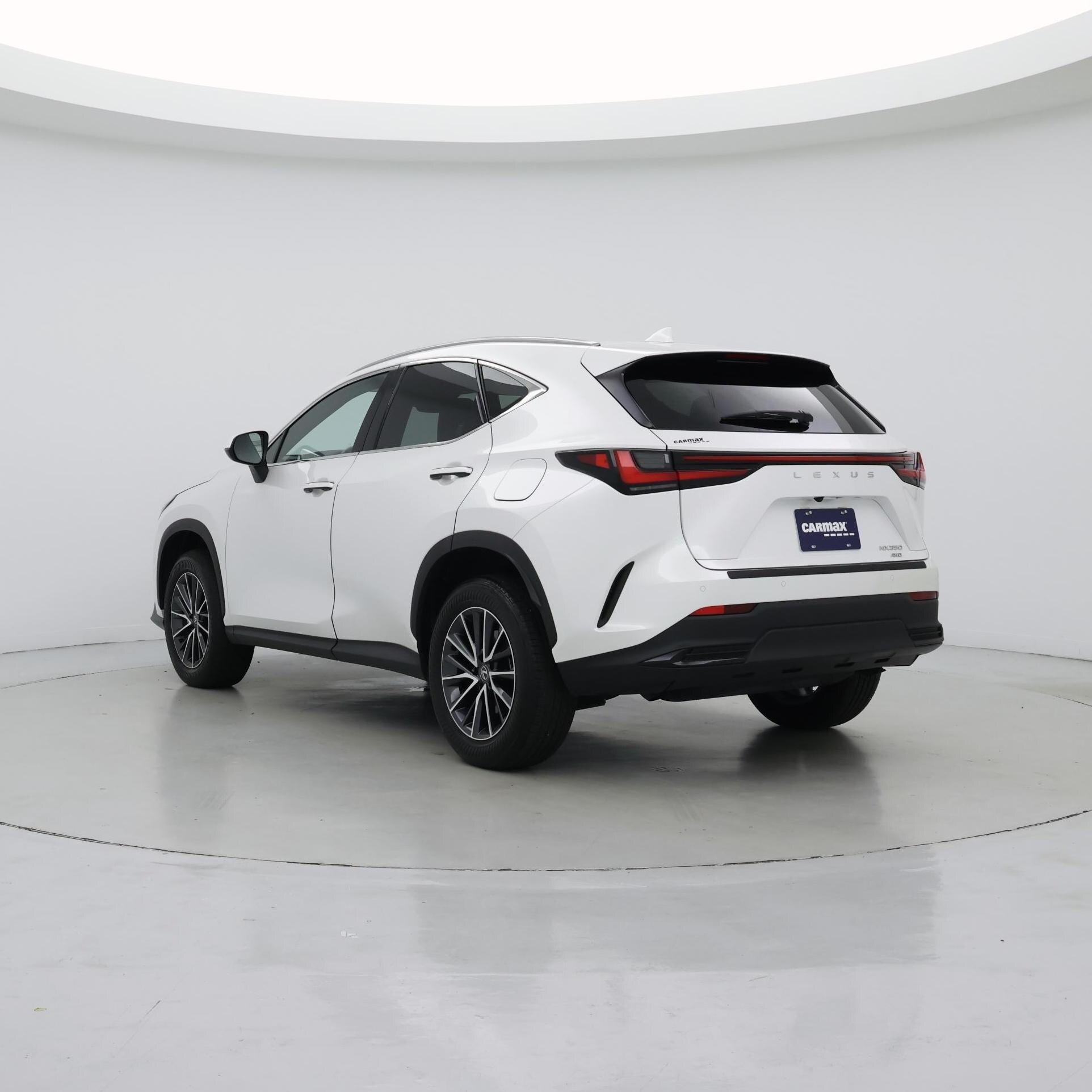 Thumbnail: 2024 Lexus NX - 2