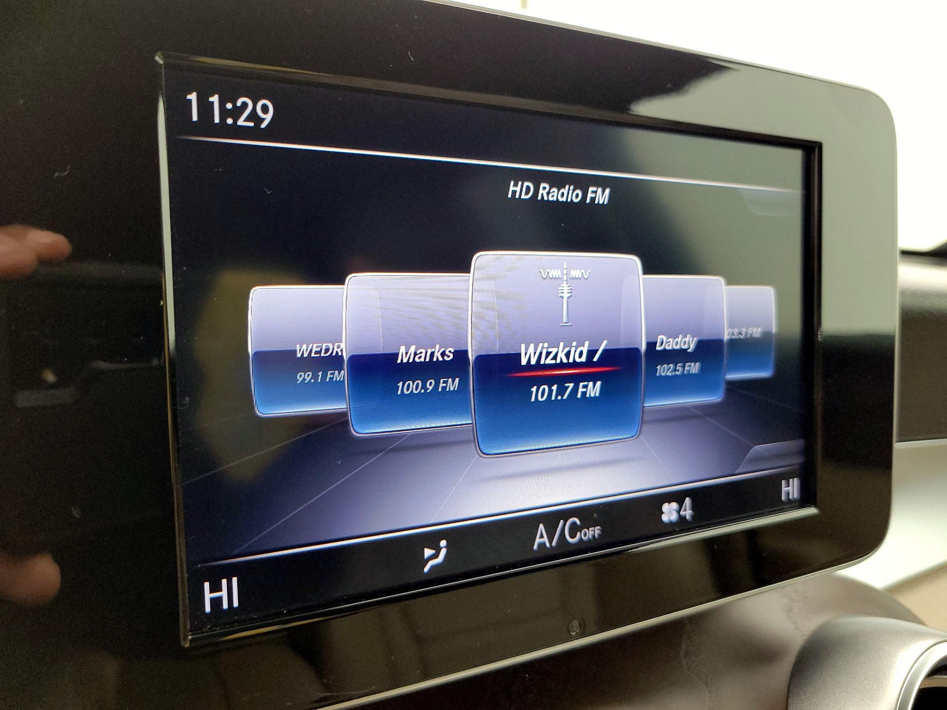 Thumbnail: 2018 Mercedes-Benz GLC - 16