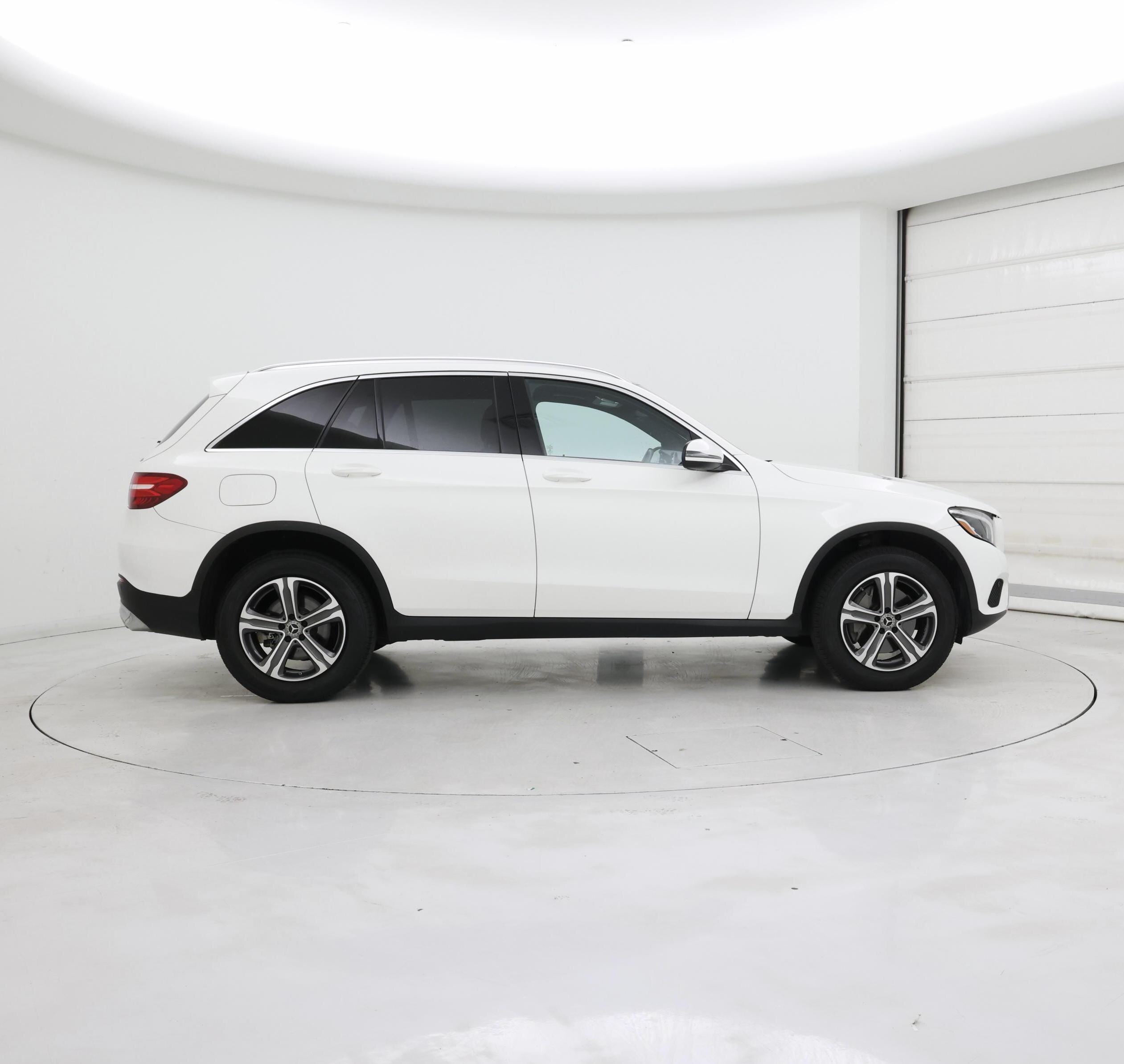 Thumbnail: 2018 Mercedes-Benz GLC - 7