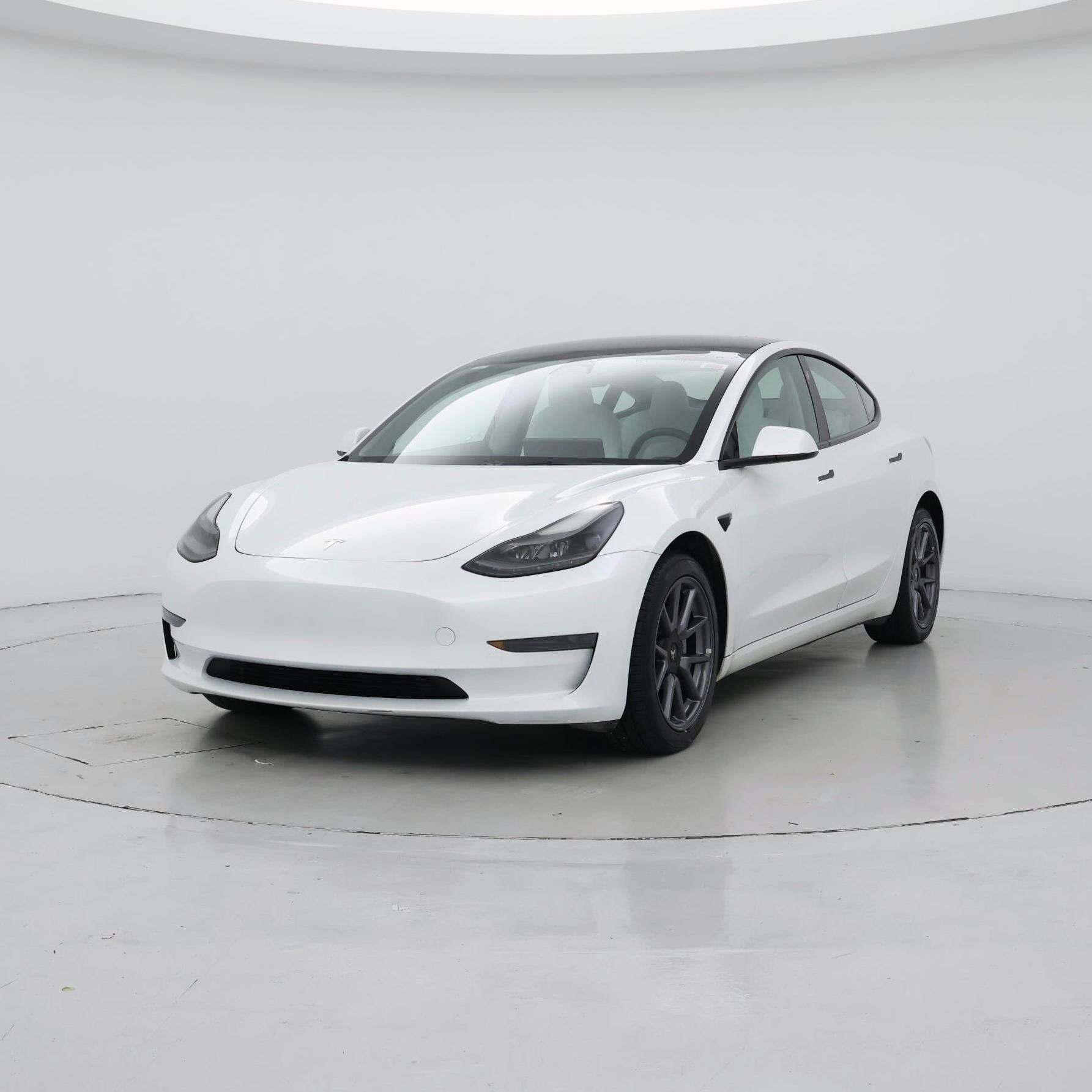 Thumbnail: 2023 Tesla Model 3 - 4