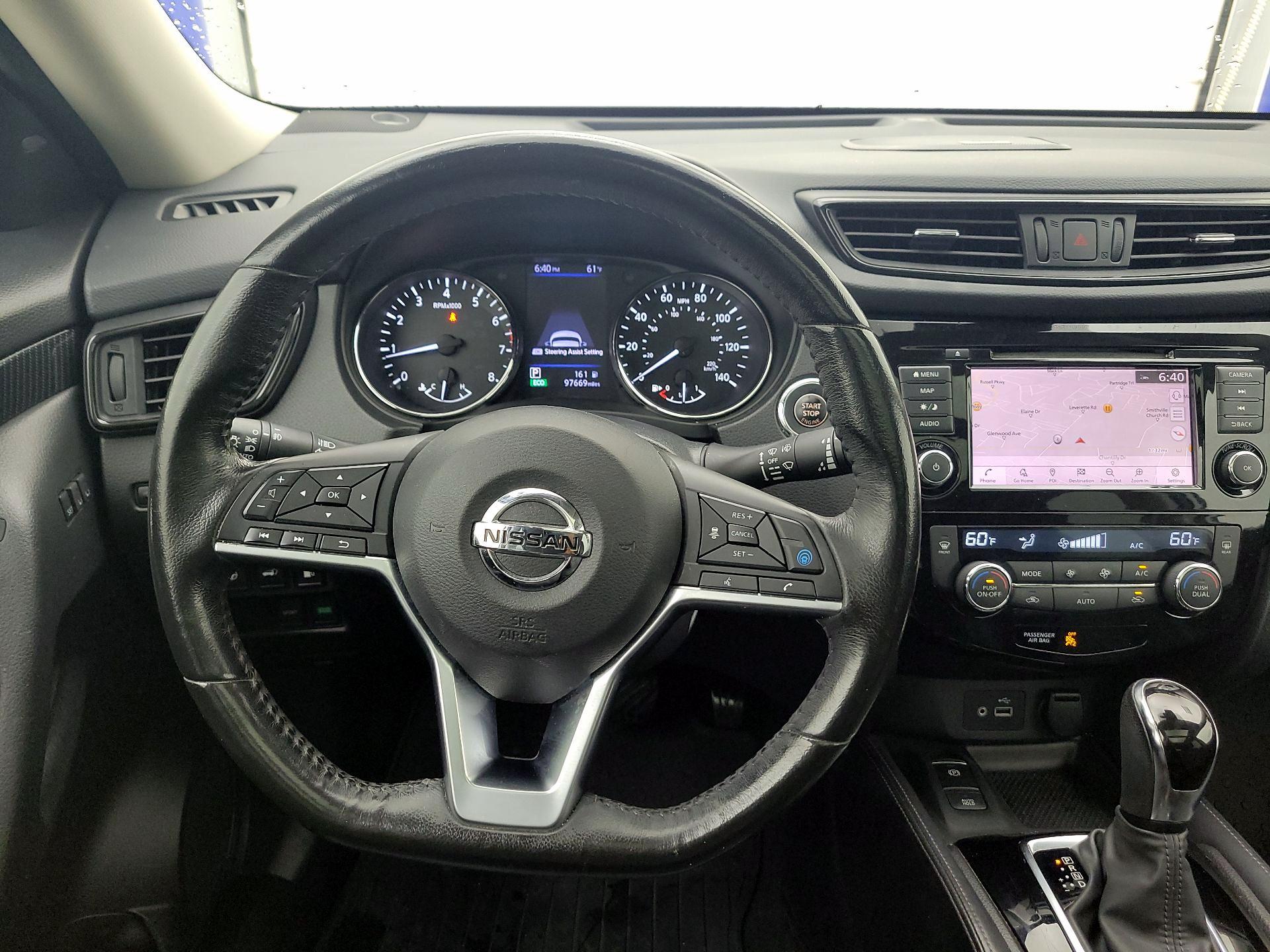 Thumbnail: 2018 Nissan Rogue - 10