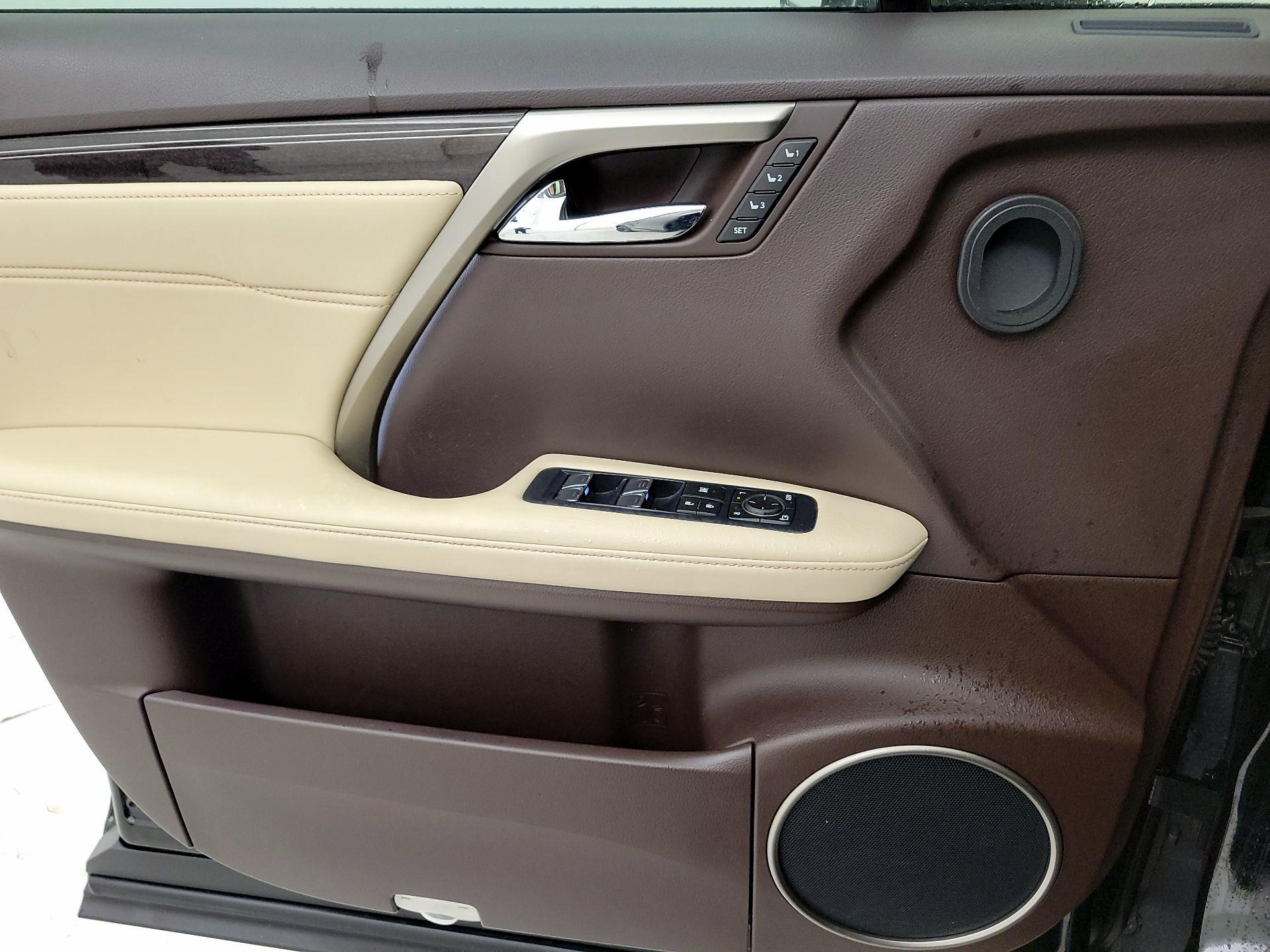 Thumbnail: 2019 Lexus RX - 12