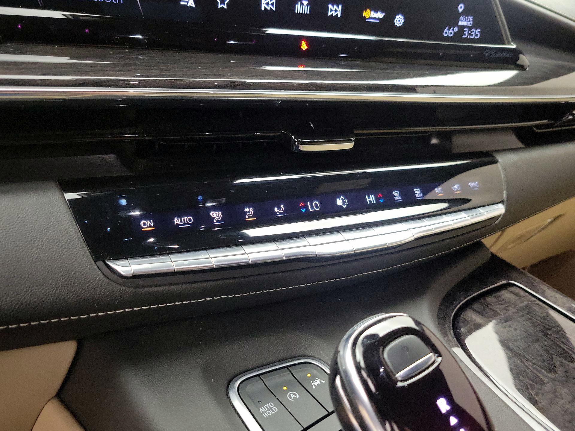 Thumbnail: 2022 Cadillac Escalade - 17