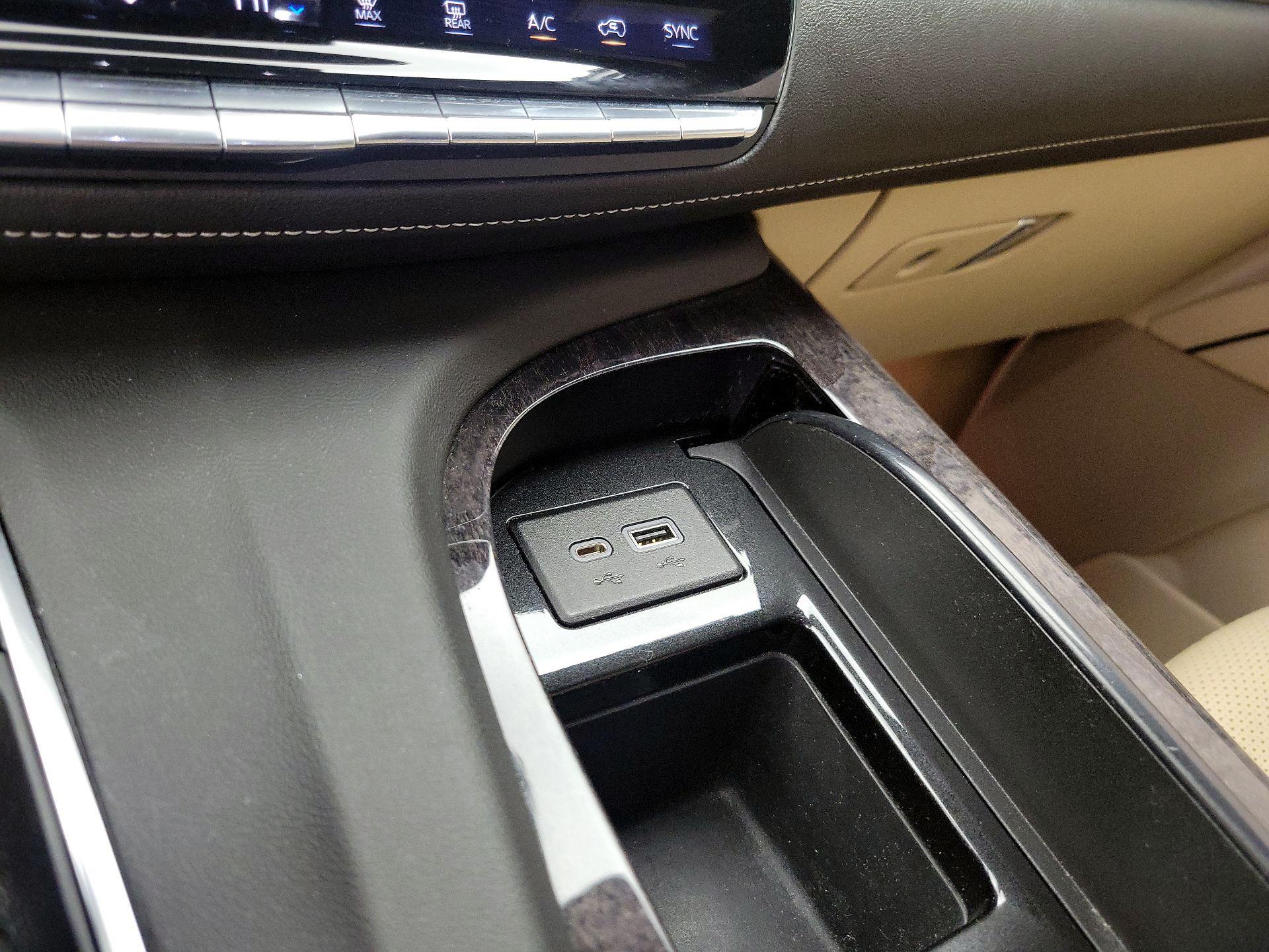 Thumbnail: 2022 Cadillac Escalade - 19