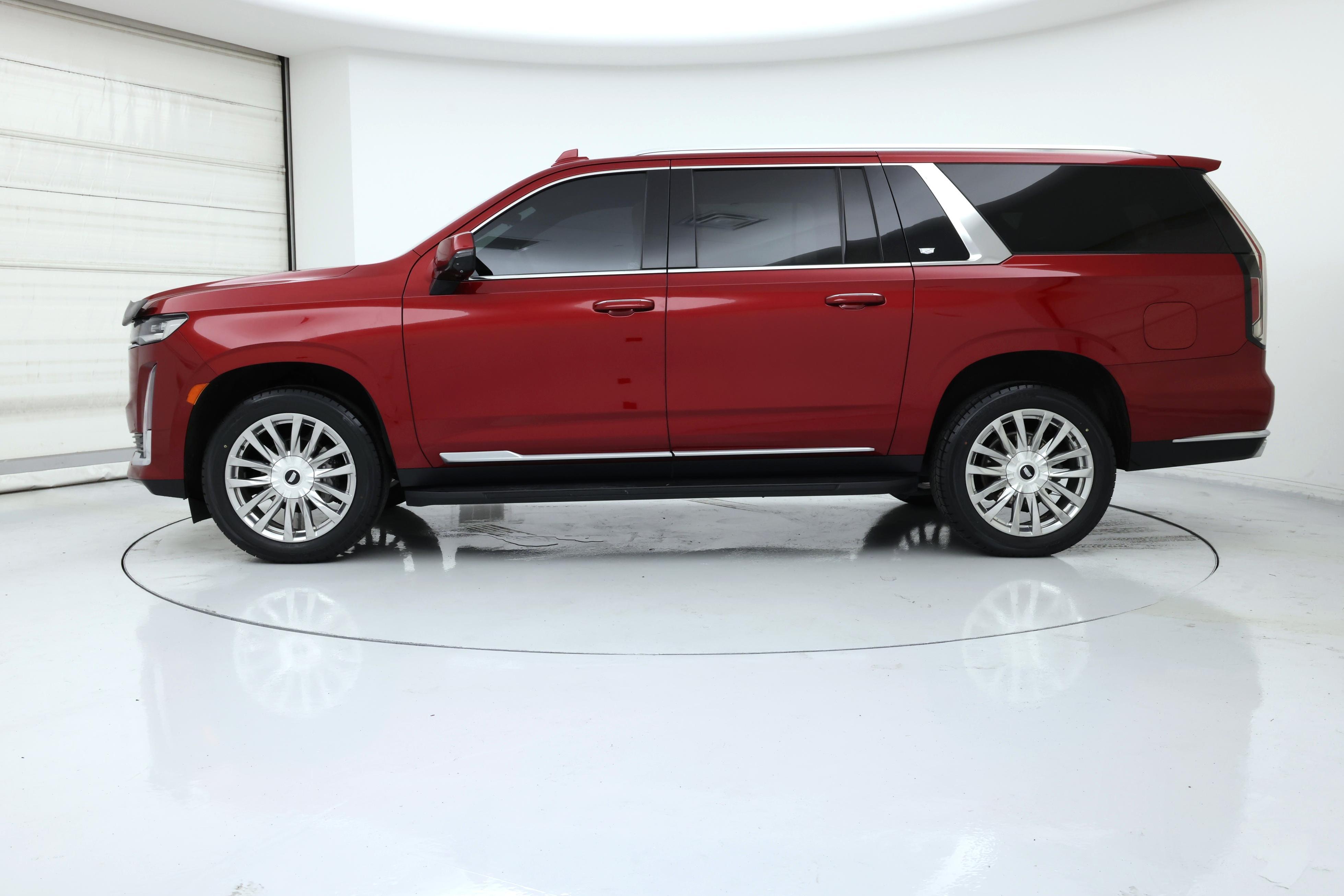 Thumbnail: 2022 Cadillac Escalade - 3