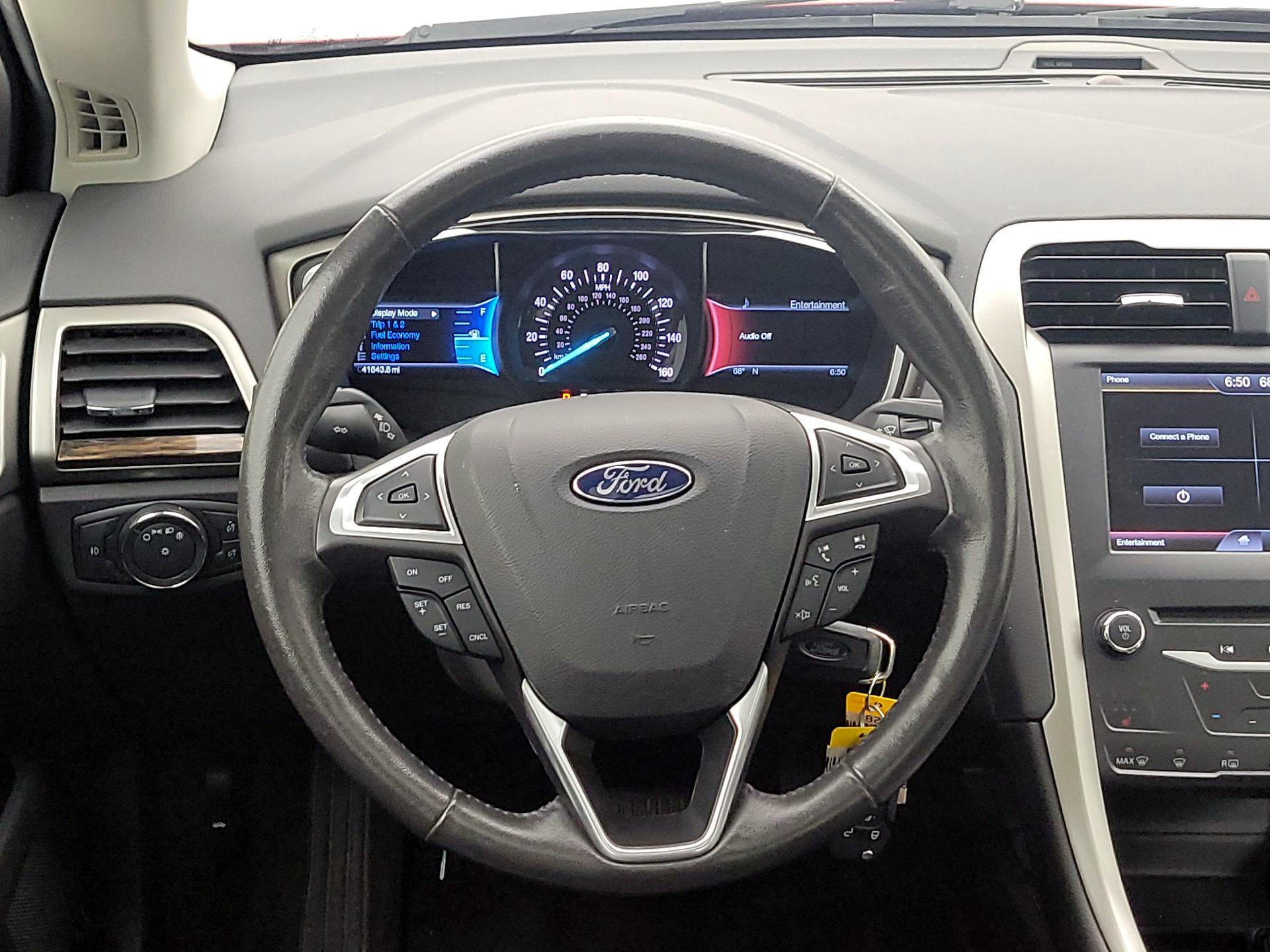 Thumbnail: 2014 Ford Fusion - 10