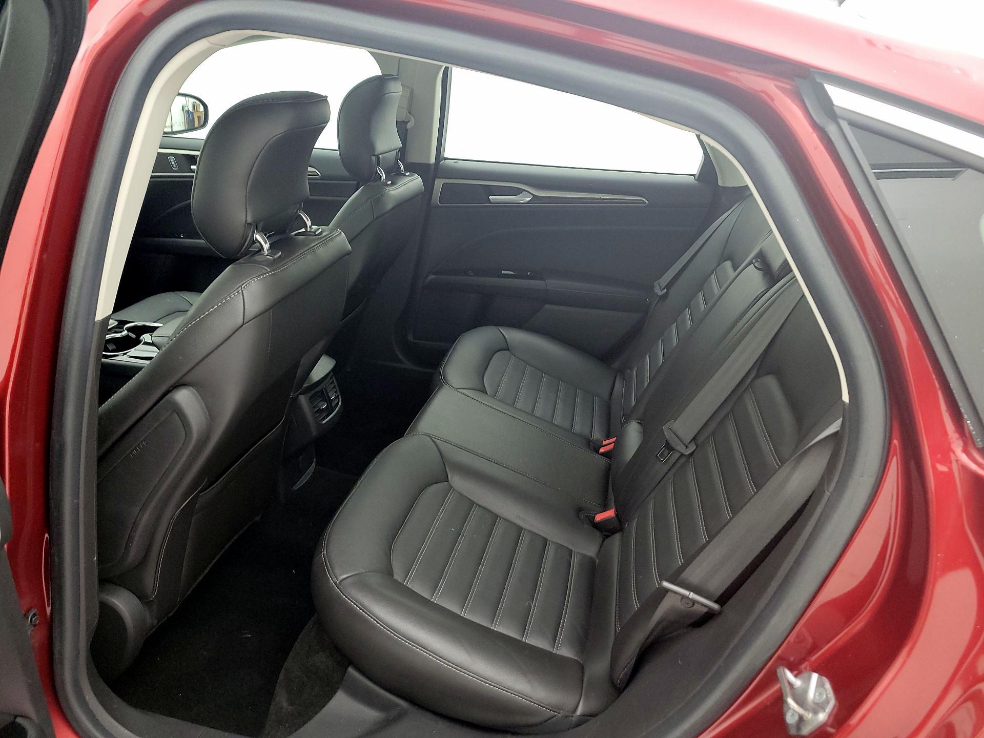 Thumbnail: 2014 Ford Fusion - 20