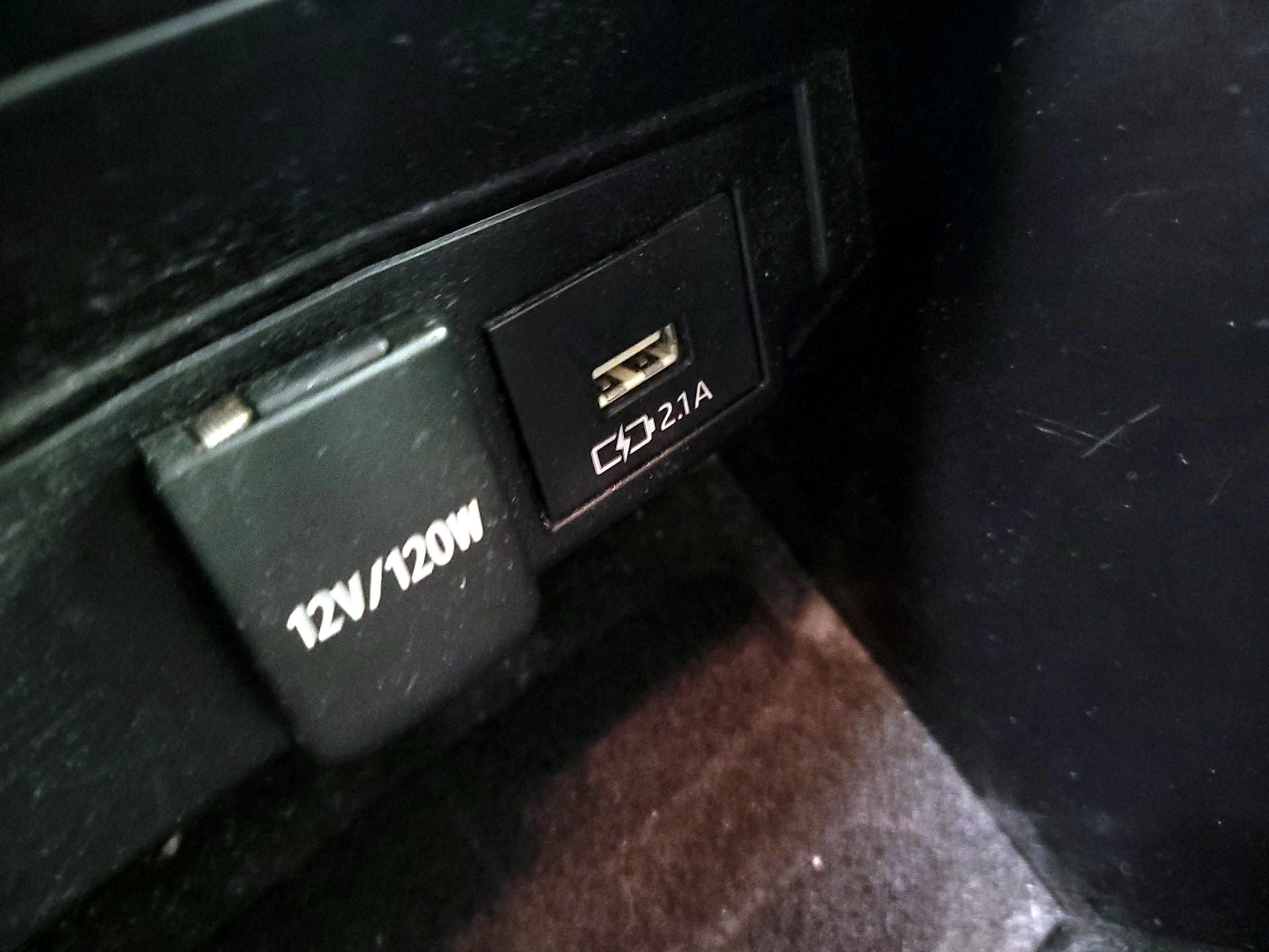 Thumbnail: 2020 Toyota Corolla - 16