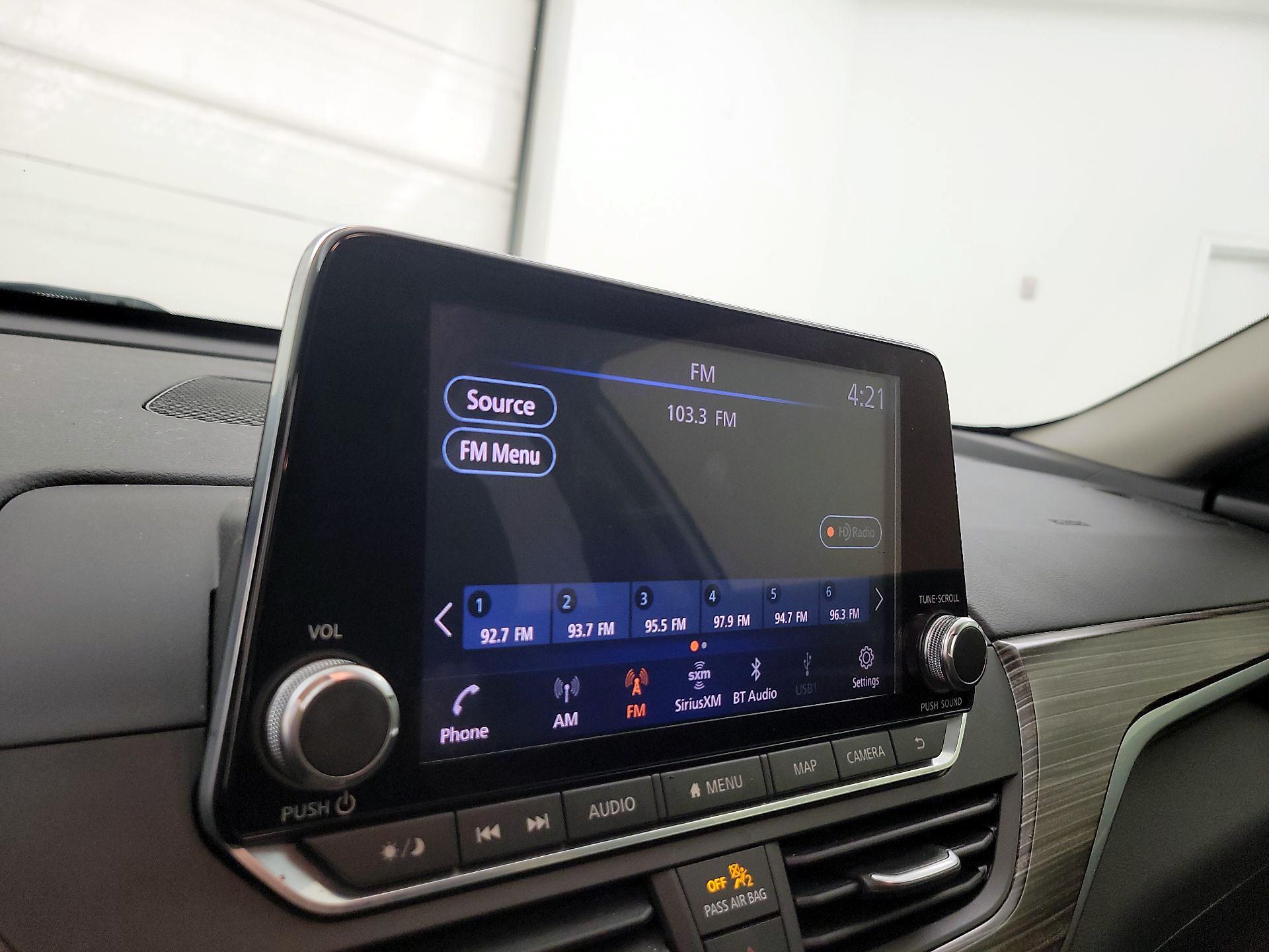 Thumbnail: 2020 Nissan Altima - 16