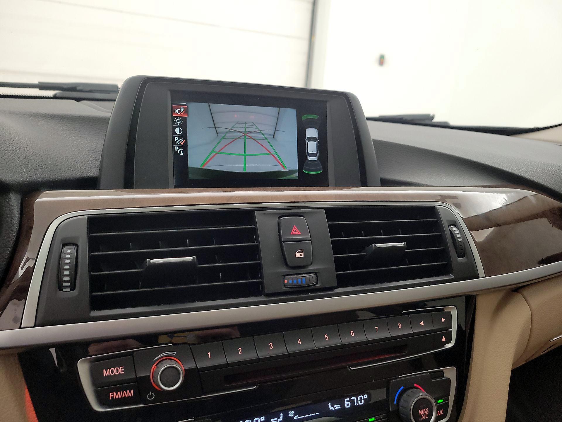 Thumbnail: 2017 BMW 3 Series - 14