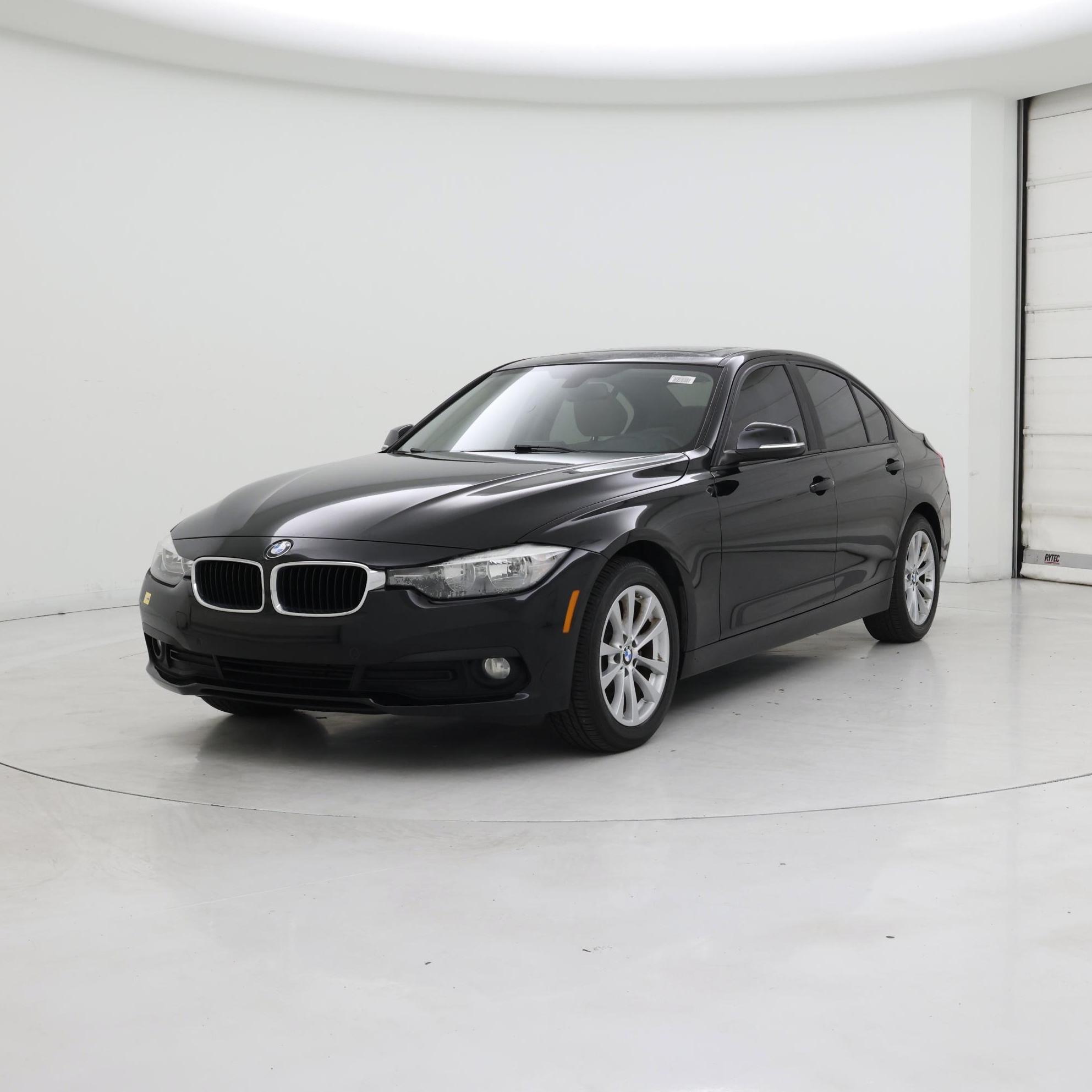 Thumbnail: 2017 BMW 3 Series - 4