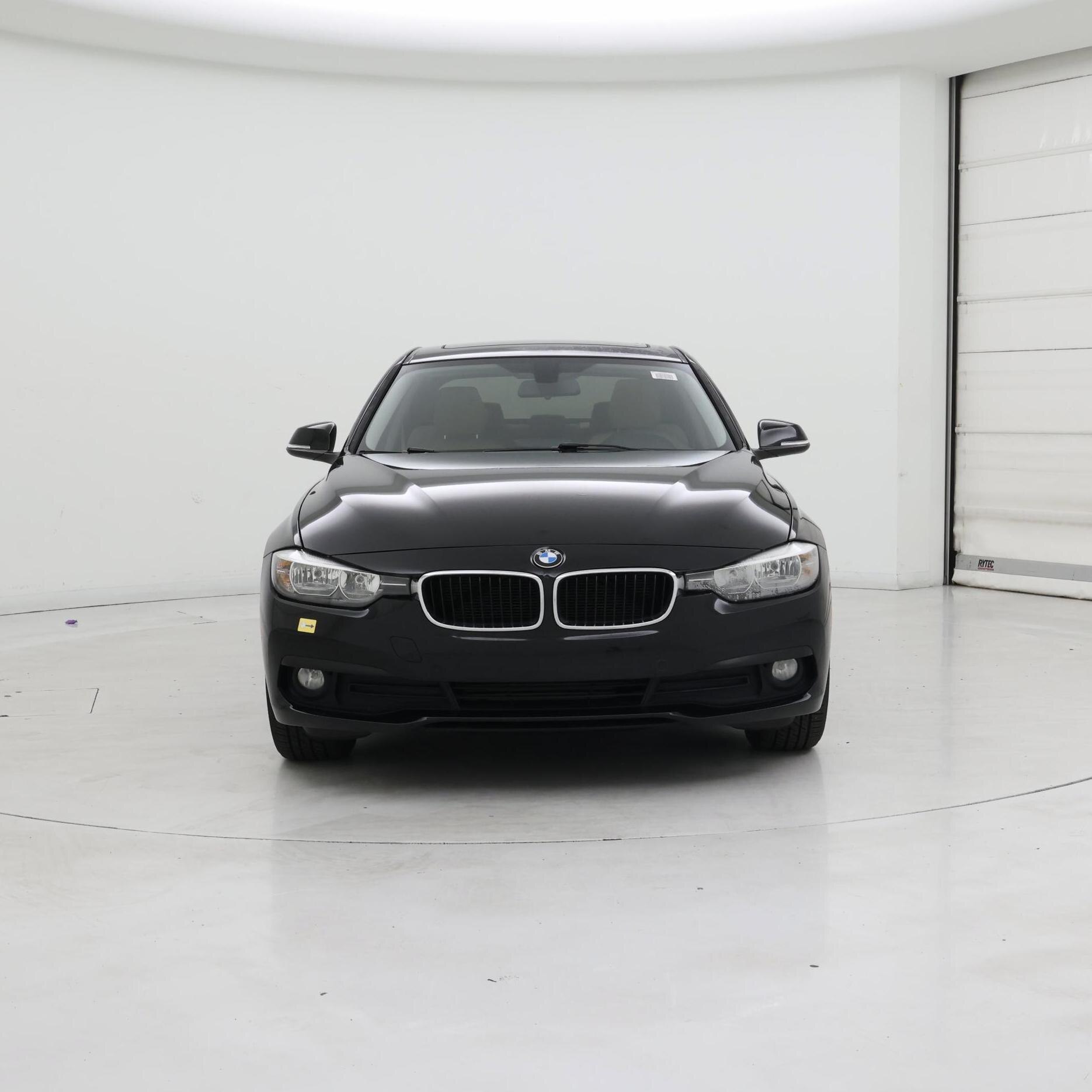 Thumbnail: 2017 BMW 3 Series - 5