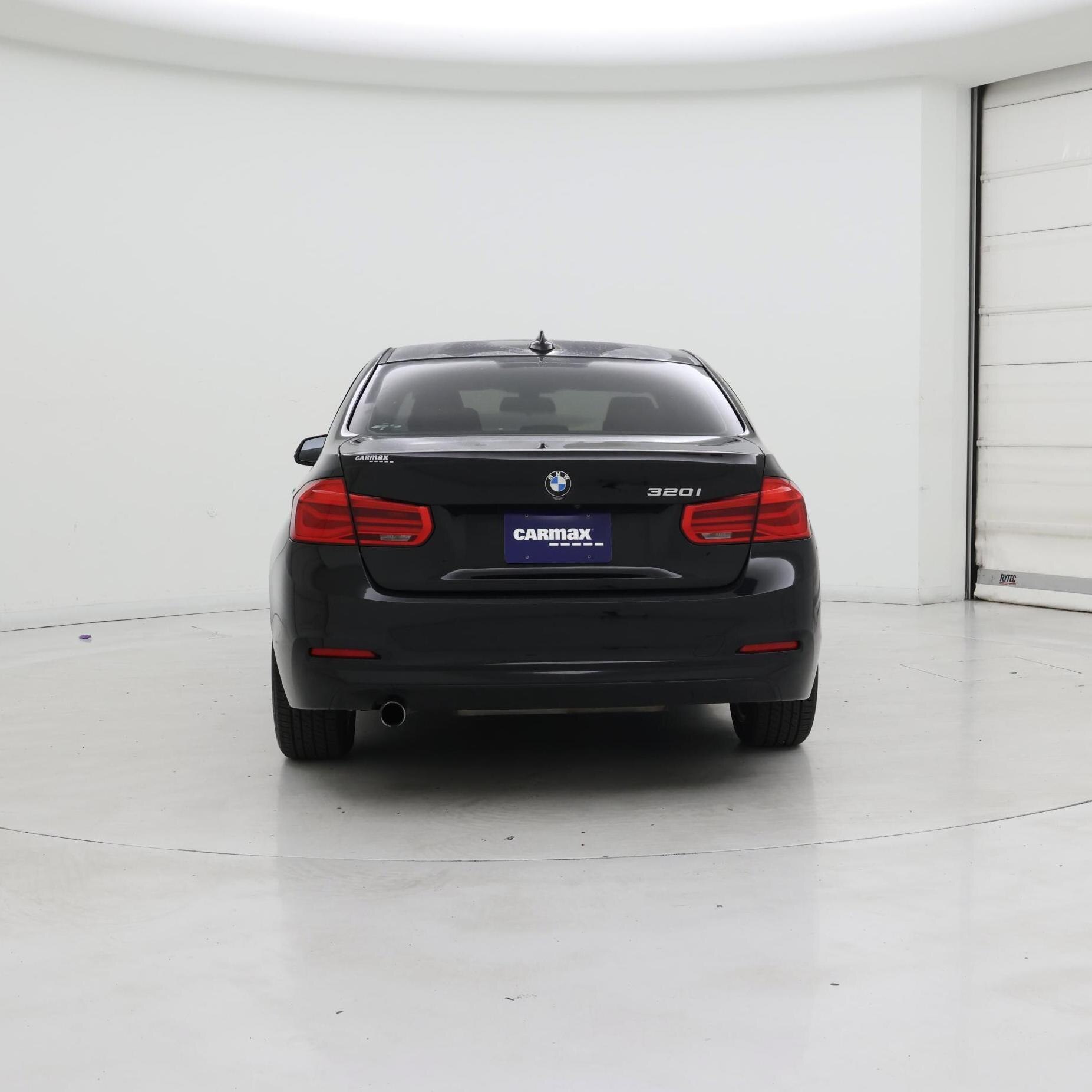 Thumbnail: 2017 BMW 3 Series - 6