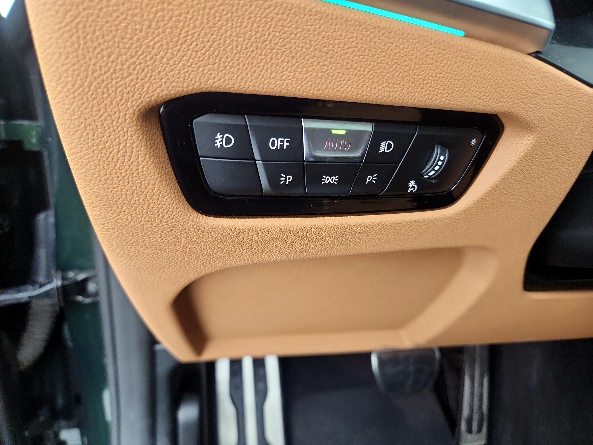 Thumbnail: 2022 BMW 4 Series - 13