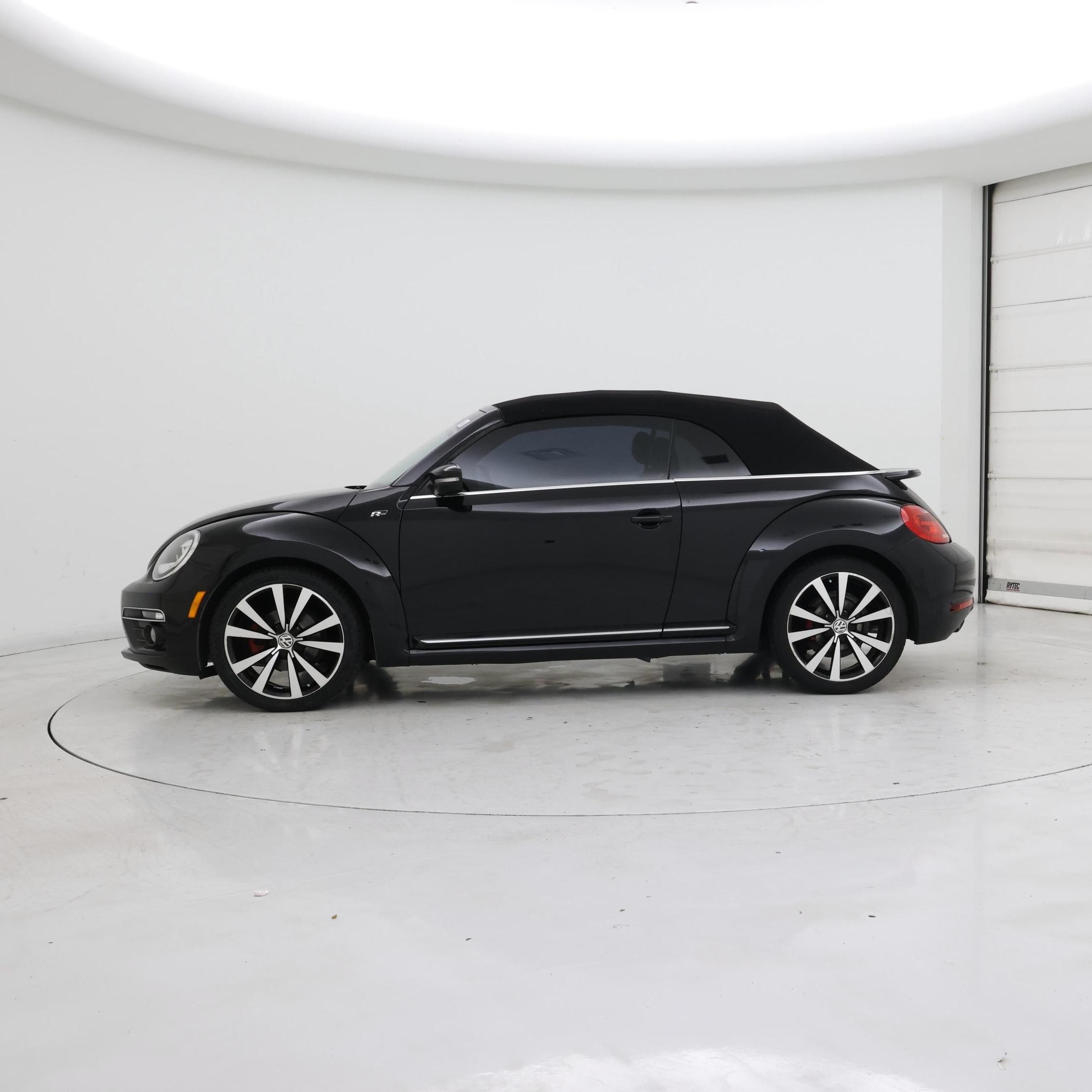 Thumbnail: 2014 Volkswagen Beetle - 3