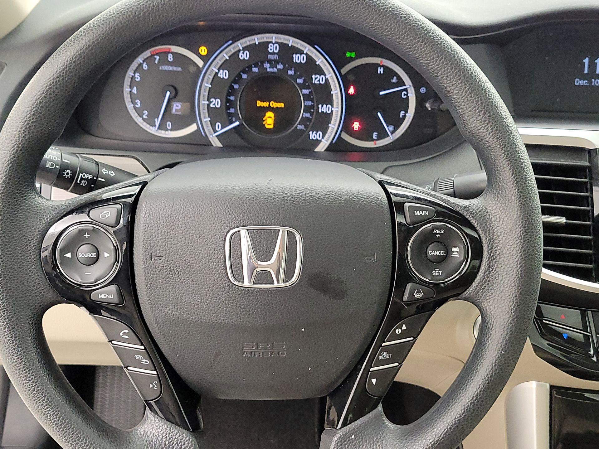 Thumbnail: 2016 Honda Accord - 10