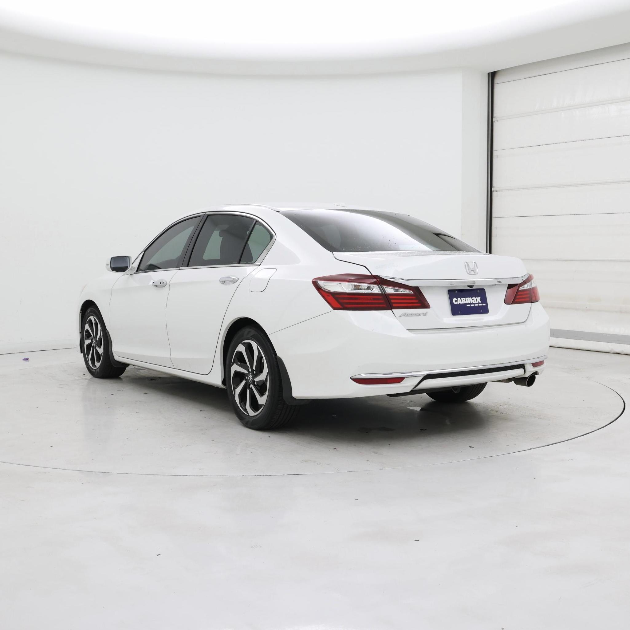 Thumbnail: 2016 Honda Accord - 2