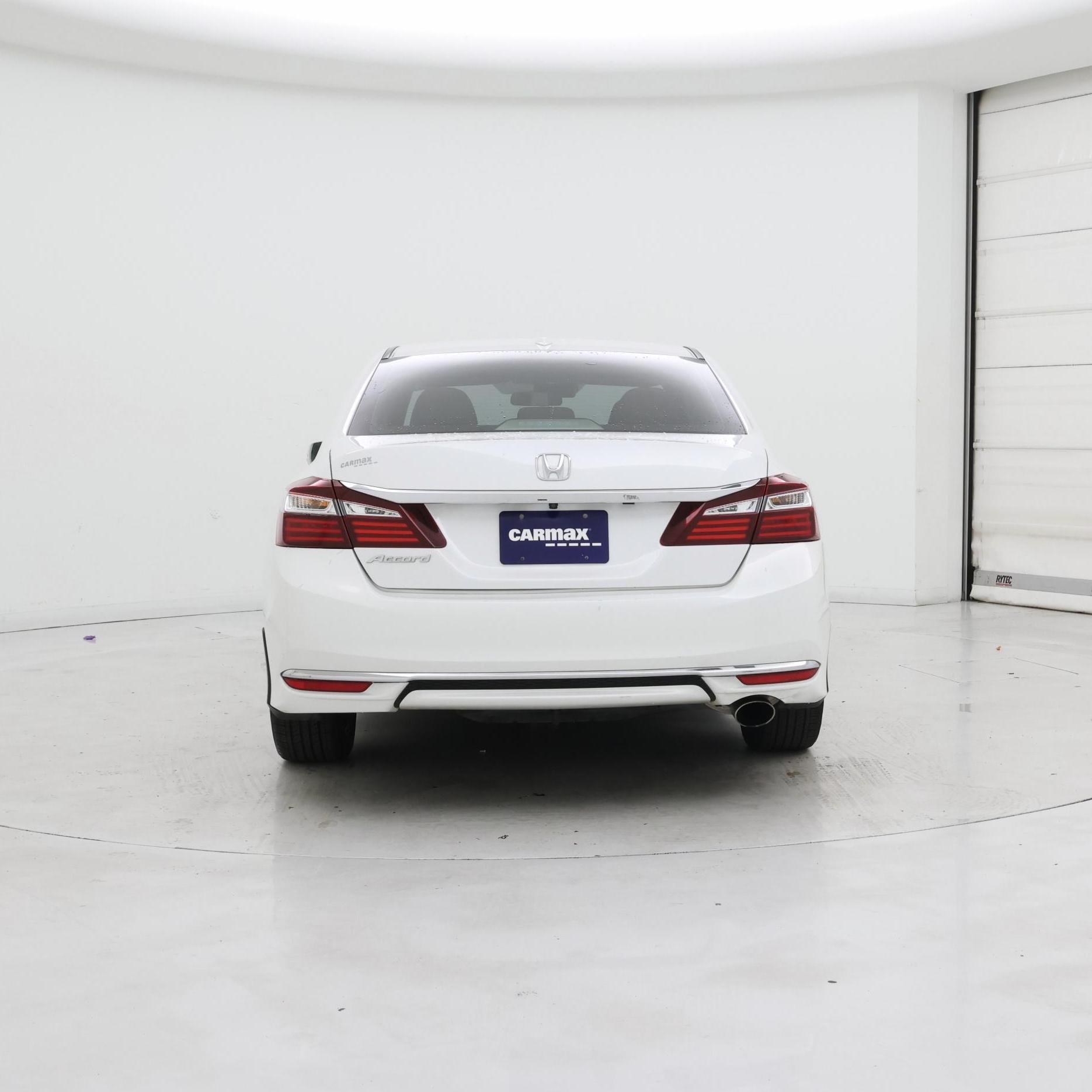 Thumbnail: 2016 Honda Accord - 6