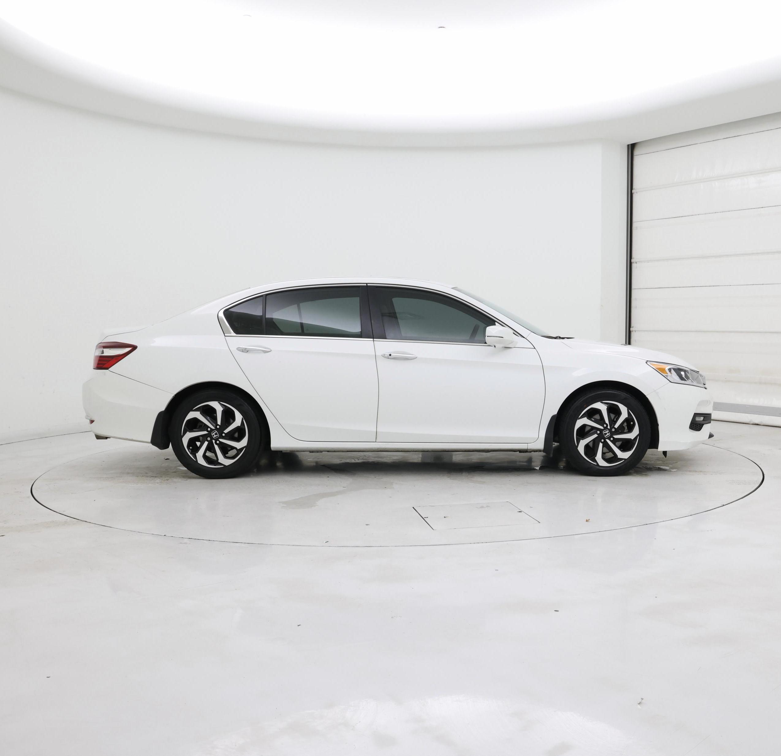 Thumbnail: 2016 Honda Accord - 7