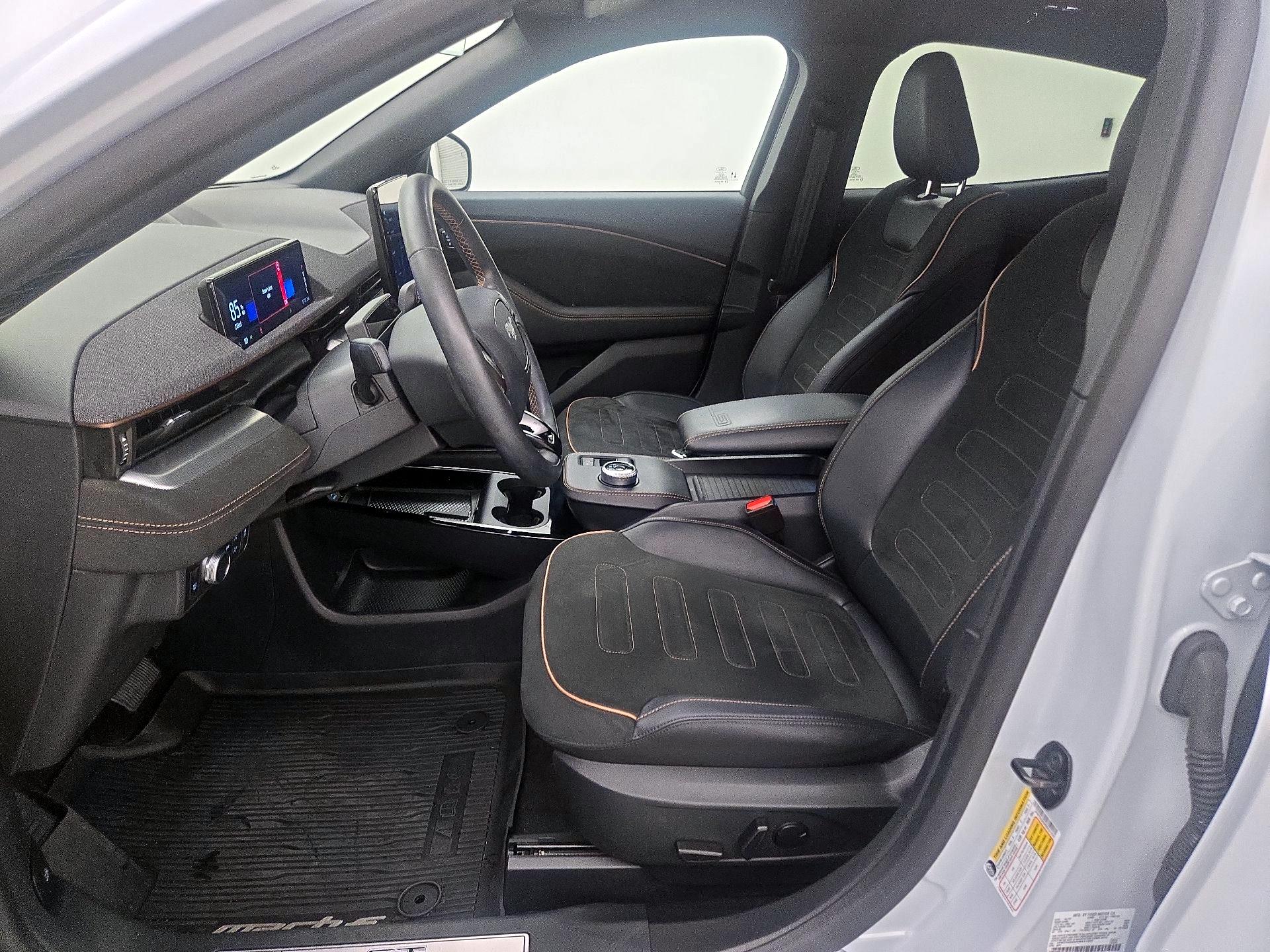 Thumbnail: 2022 Ford Mustang Mach-E - 11