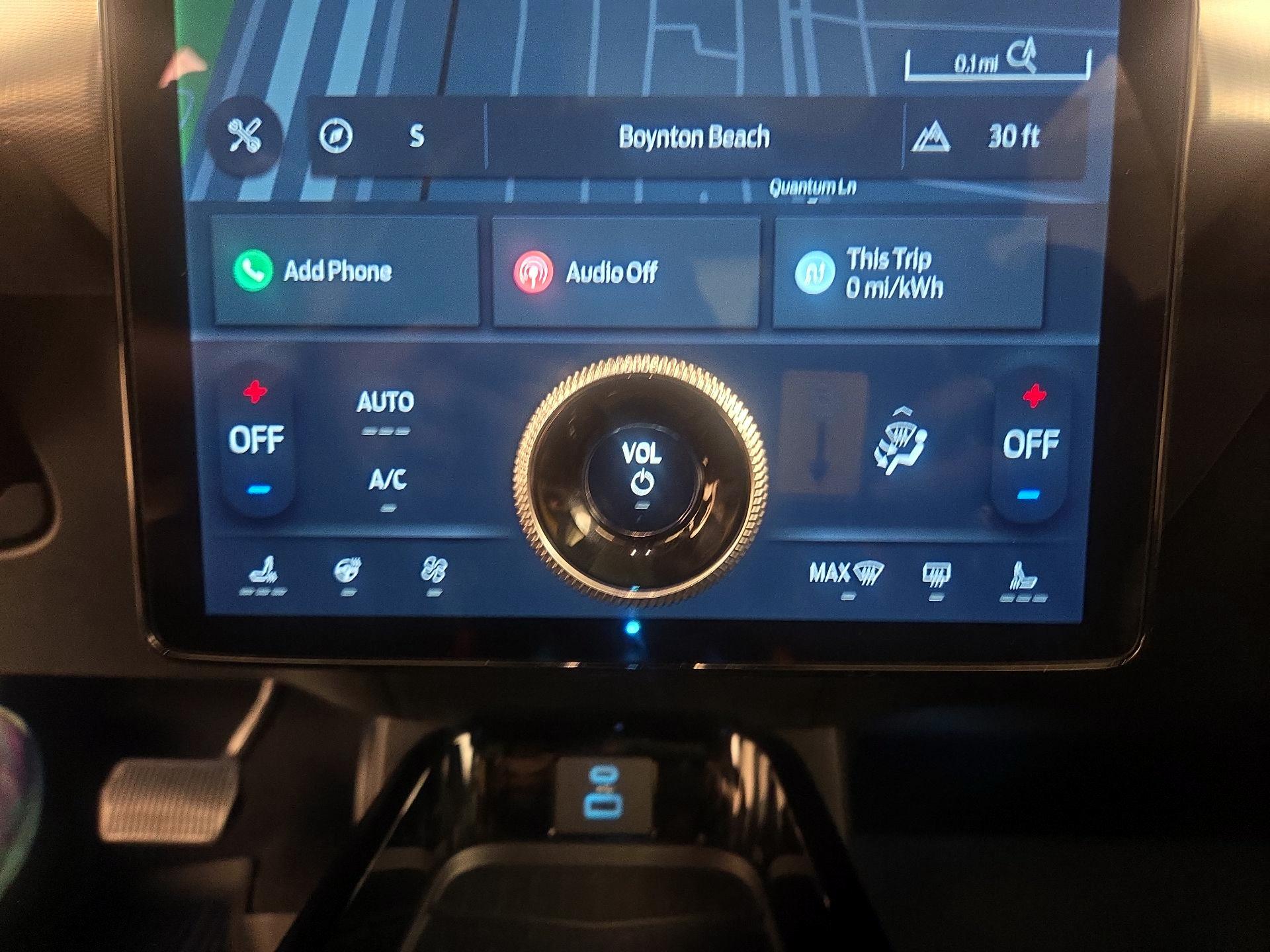 Thumbnail: 2022 Ford Mustang Mach-E - 17