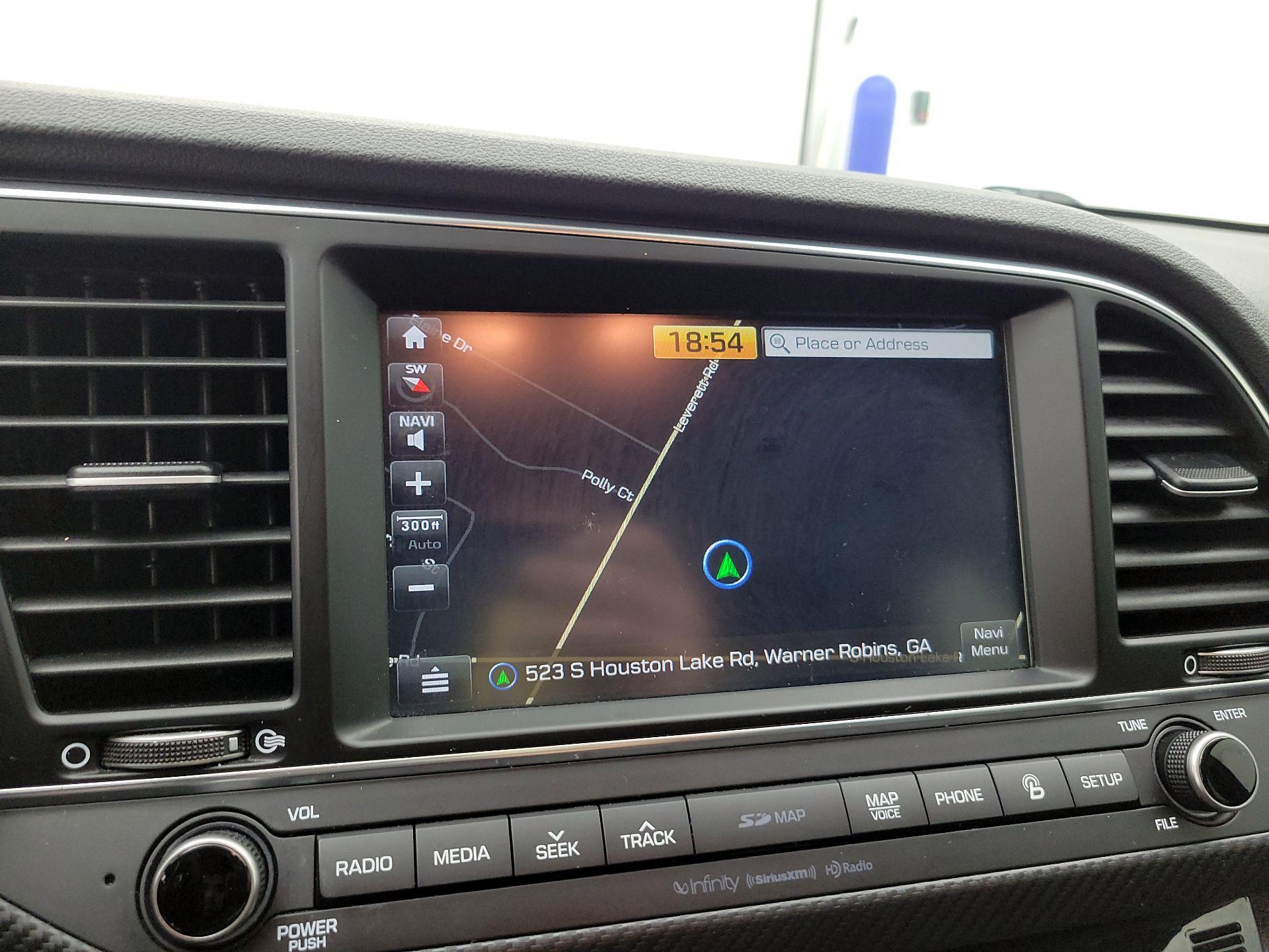 Thumbnail: 2018 Hyundai Elantra - 14