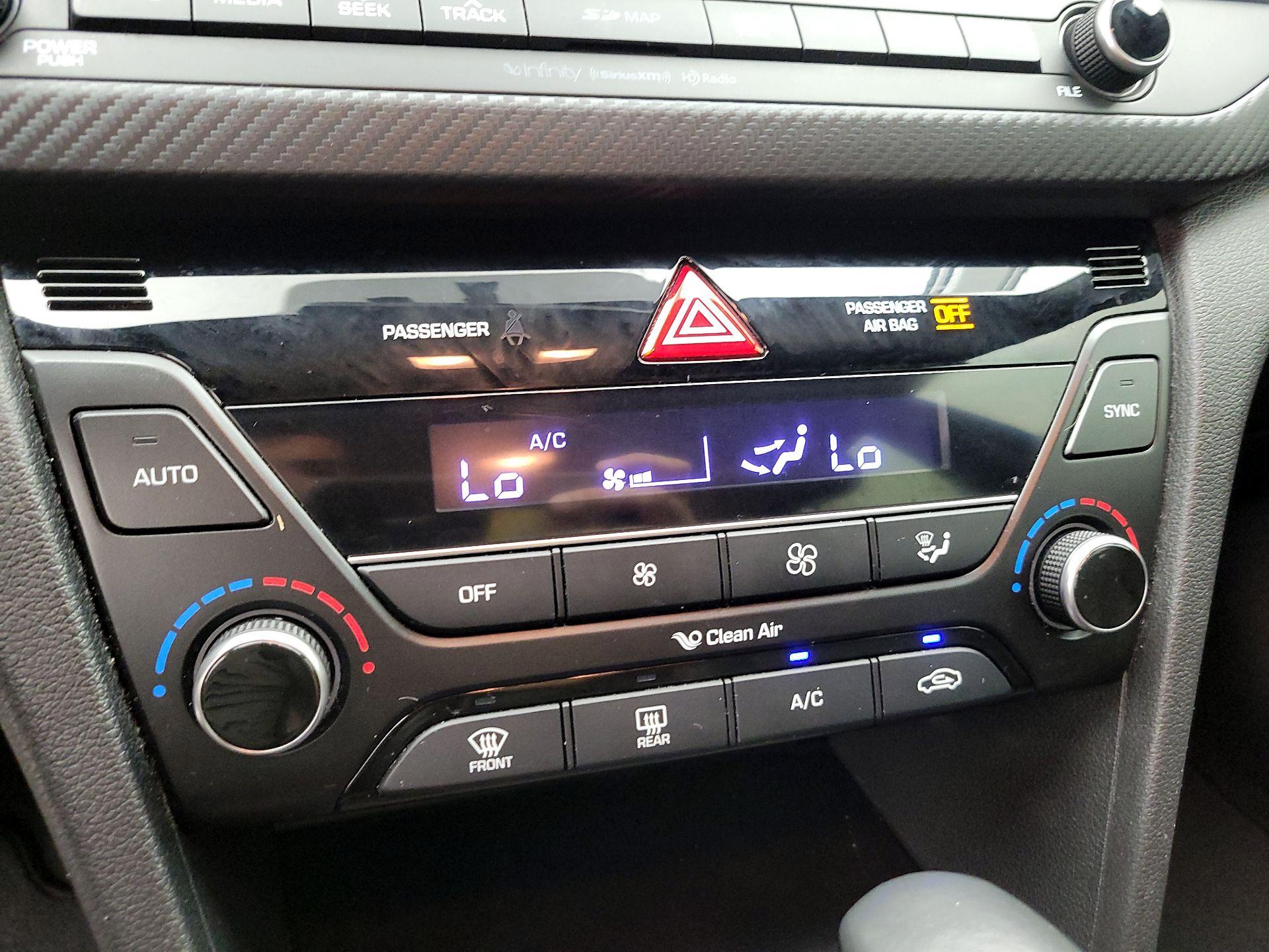 Thumbnail: 2018 Hyundai Elantra - 17