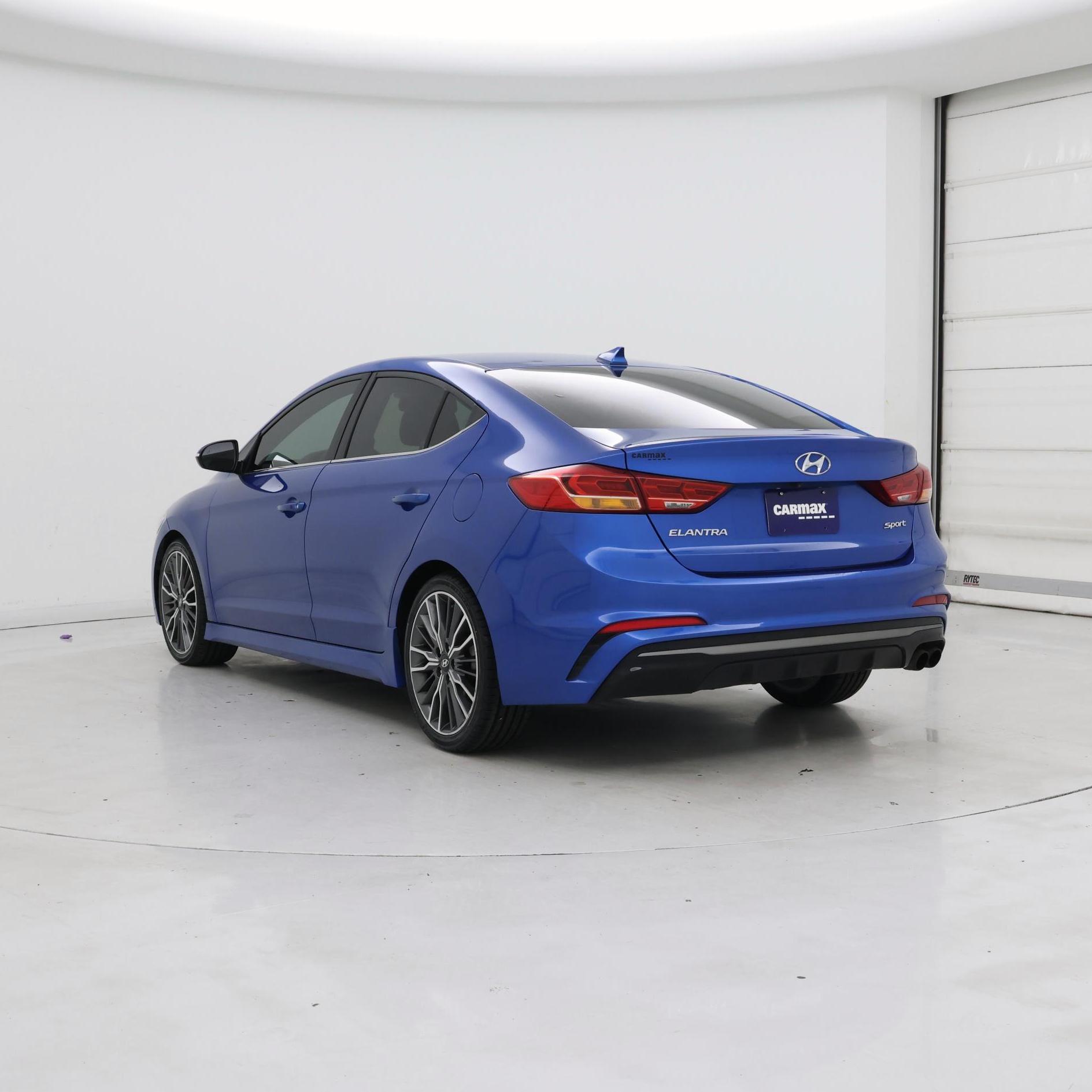 Thumbnail: 2018 Hyundai Elantra - 2