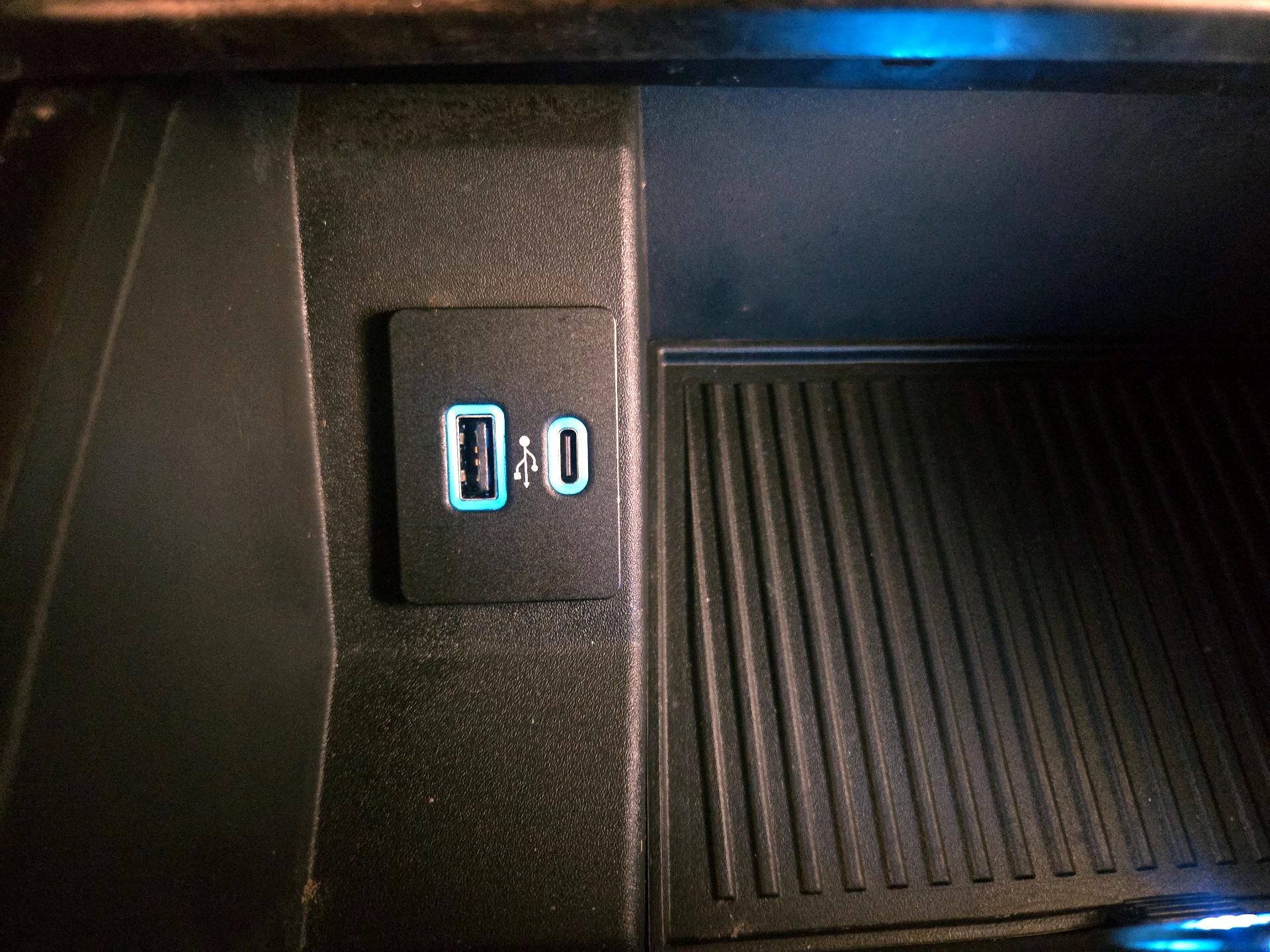 Thumbnail: 2022 Ford F-250 - 19