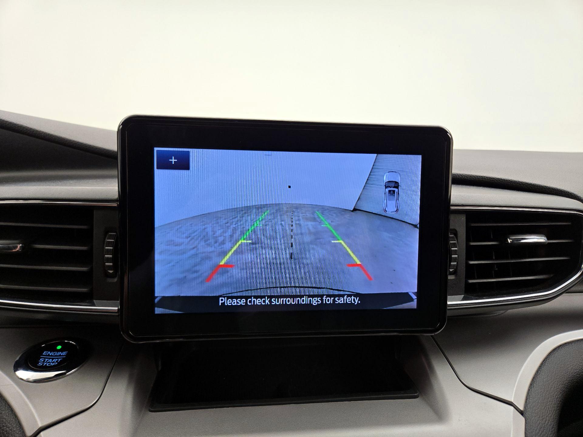 Thumbnail: 2021 Ford Explorer - 14