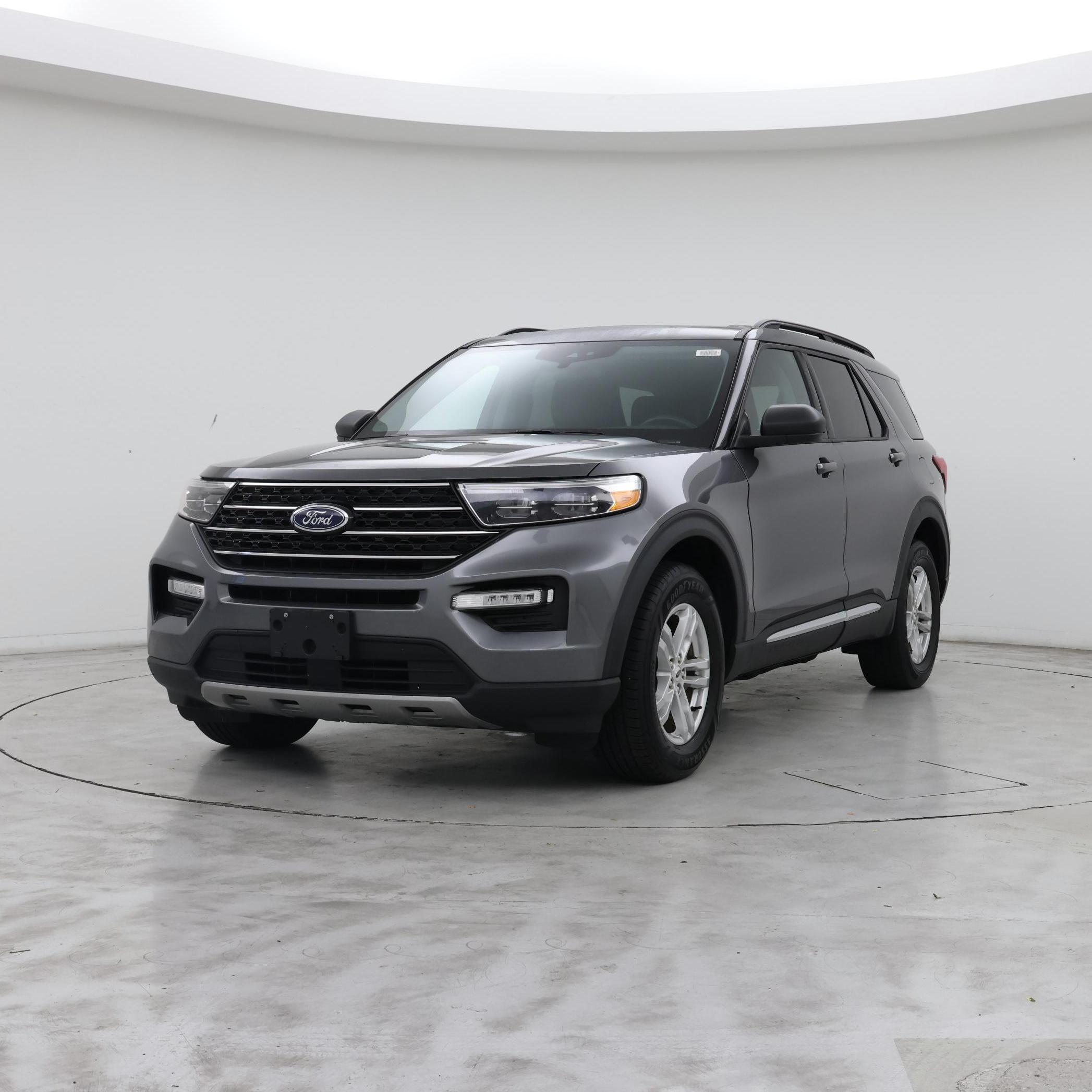 Thumbnail: 2021 Ford Explorer - 4