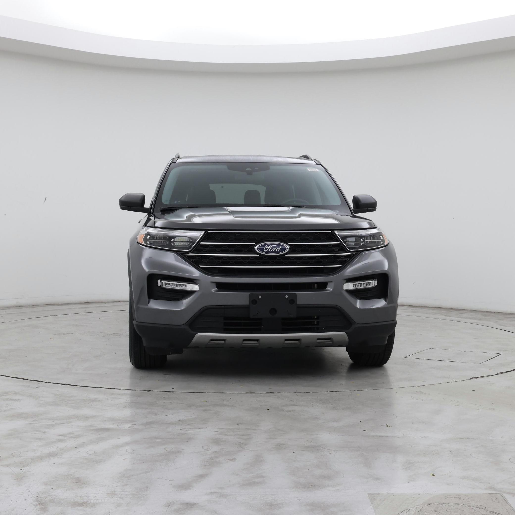 Thumbnail: 2021 Ford Explorer - 5