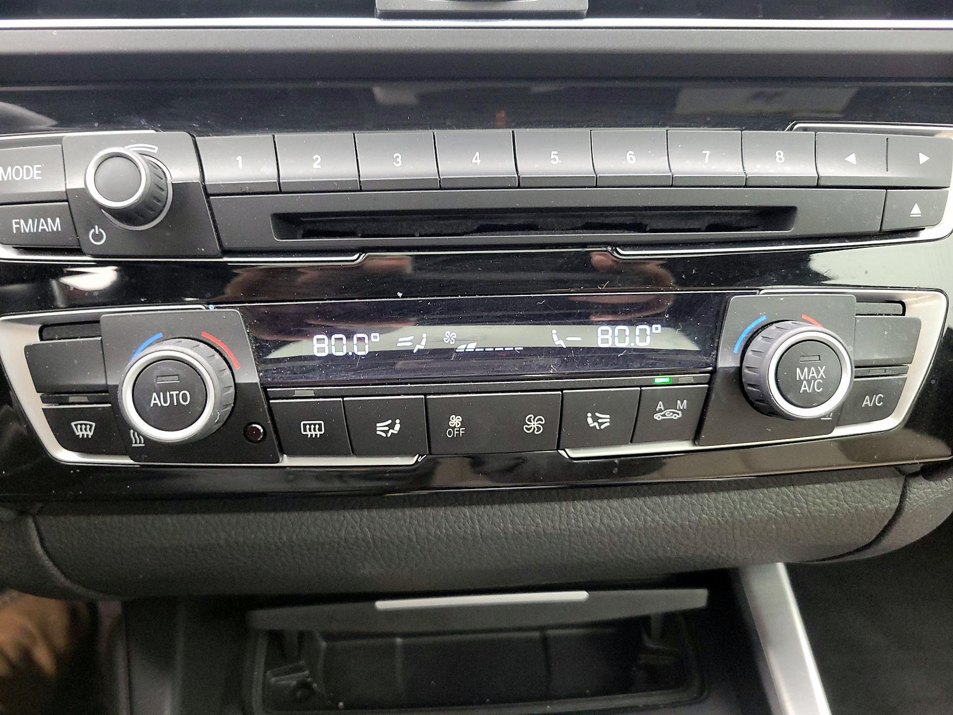 Thumbnail: 2016 BMW 2 Series - 17