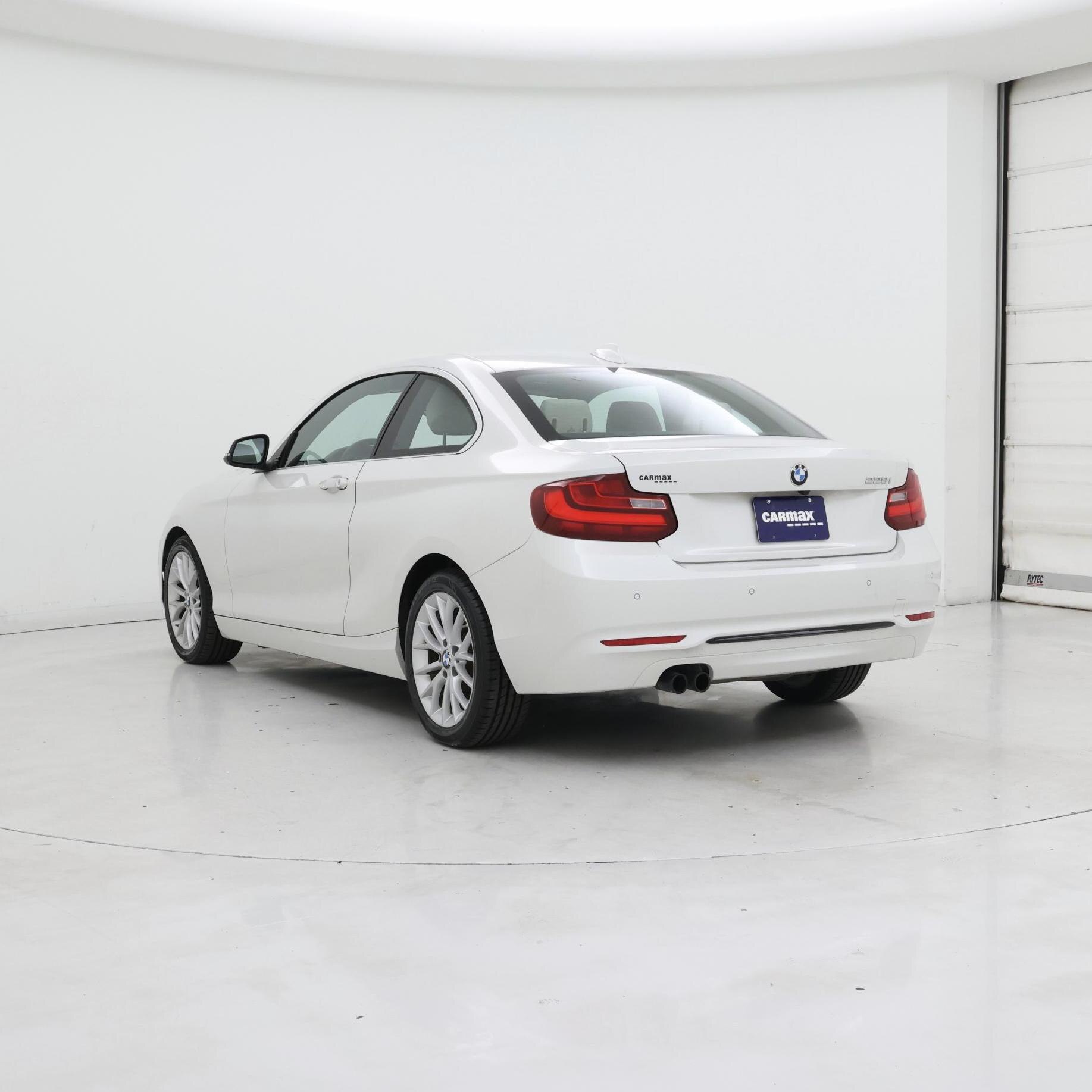 Thumbnail: 2016 BMW 2 Series - 2