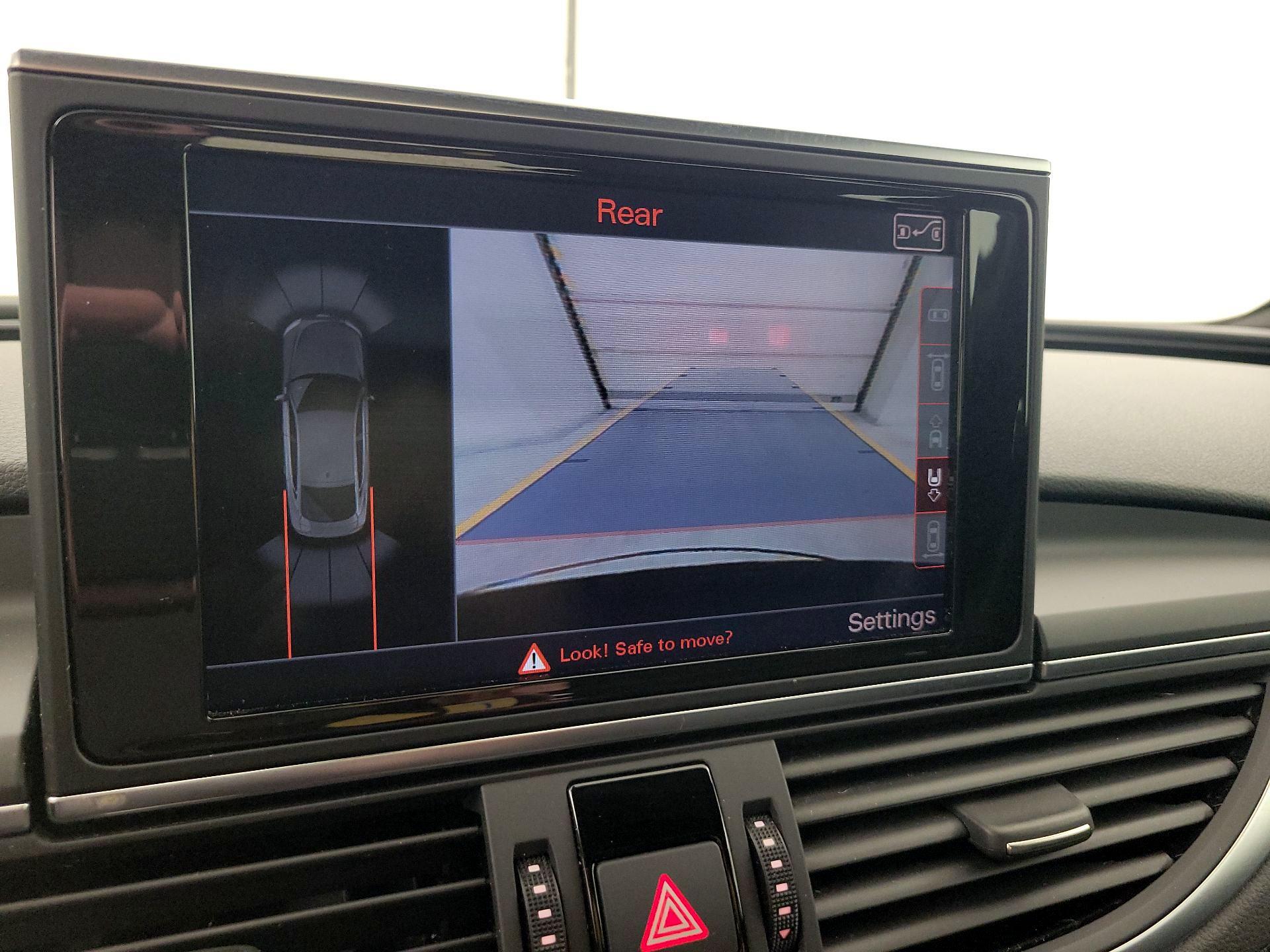 Thumbnail: 2015 Audi S7 - 15