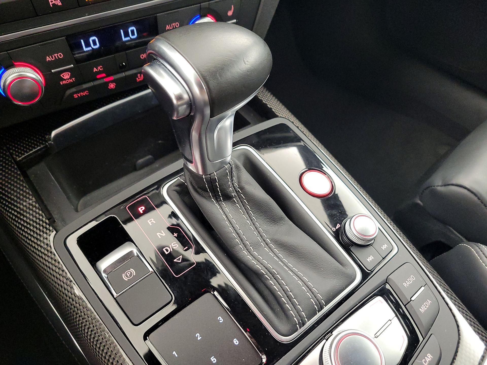 Thumbnail: 2015 Audi S7 - 18