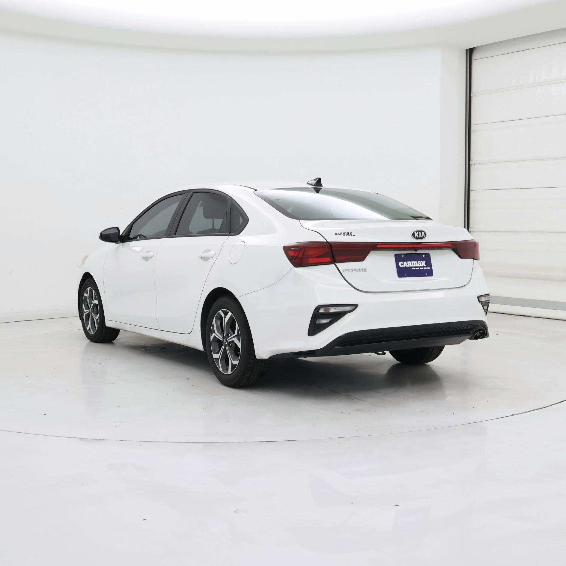 Thumbnail: 2020 Kia Forte - 2