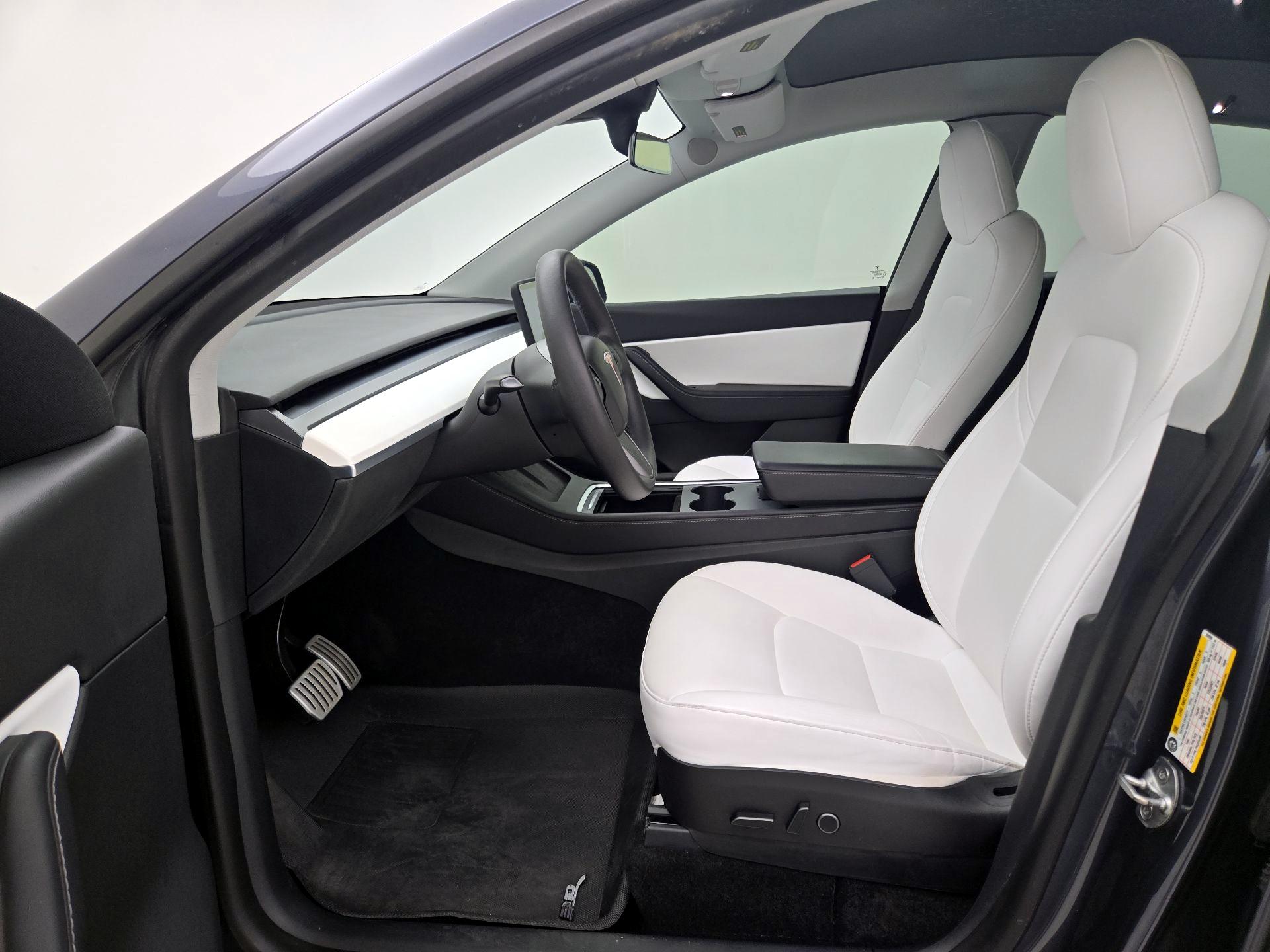 Thumbnail: 2022 Tesla Model Y - 11