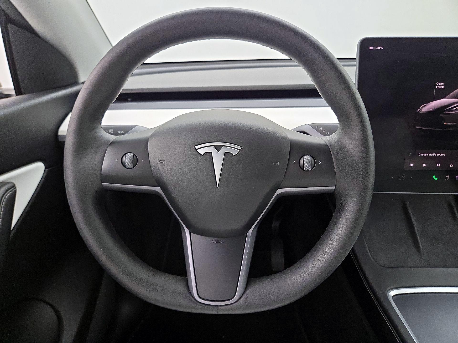 Thumbnail: 2022 Tesla Model Y - 10