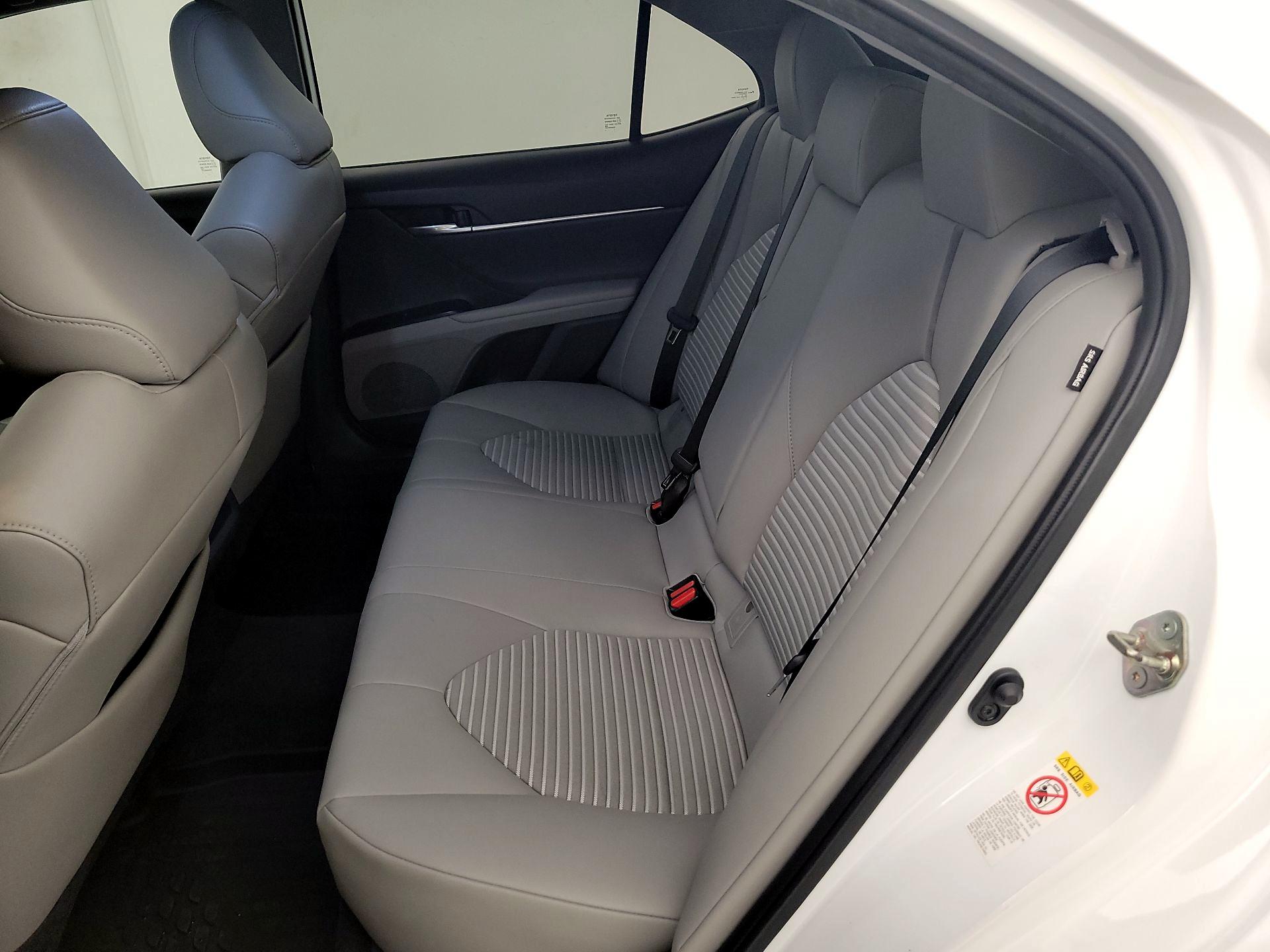 Thumbnail: 2019 Toyota Camry - 19