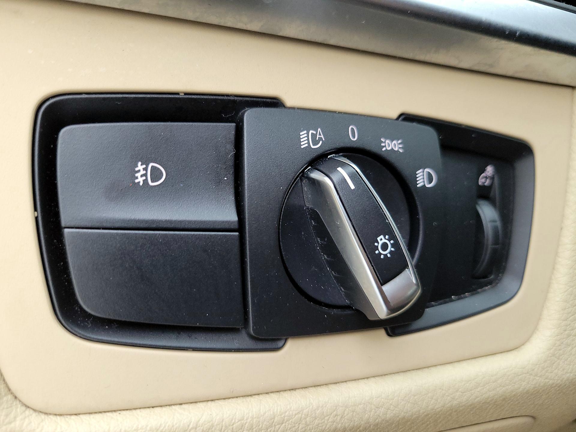 Thumbnail: 2015 BMW 3 Series - 13