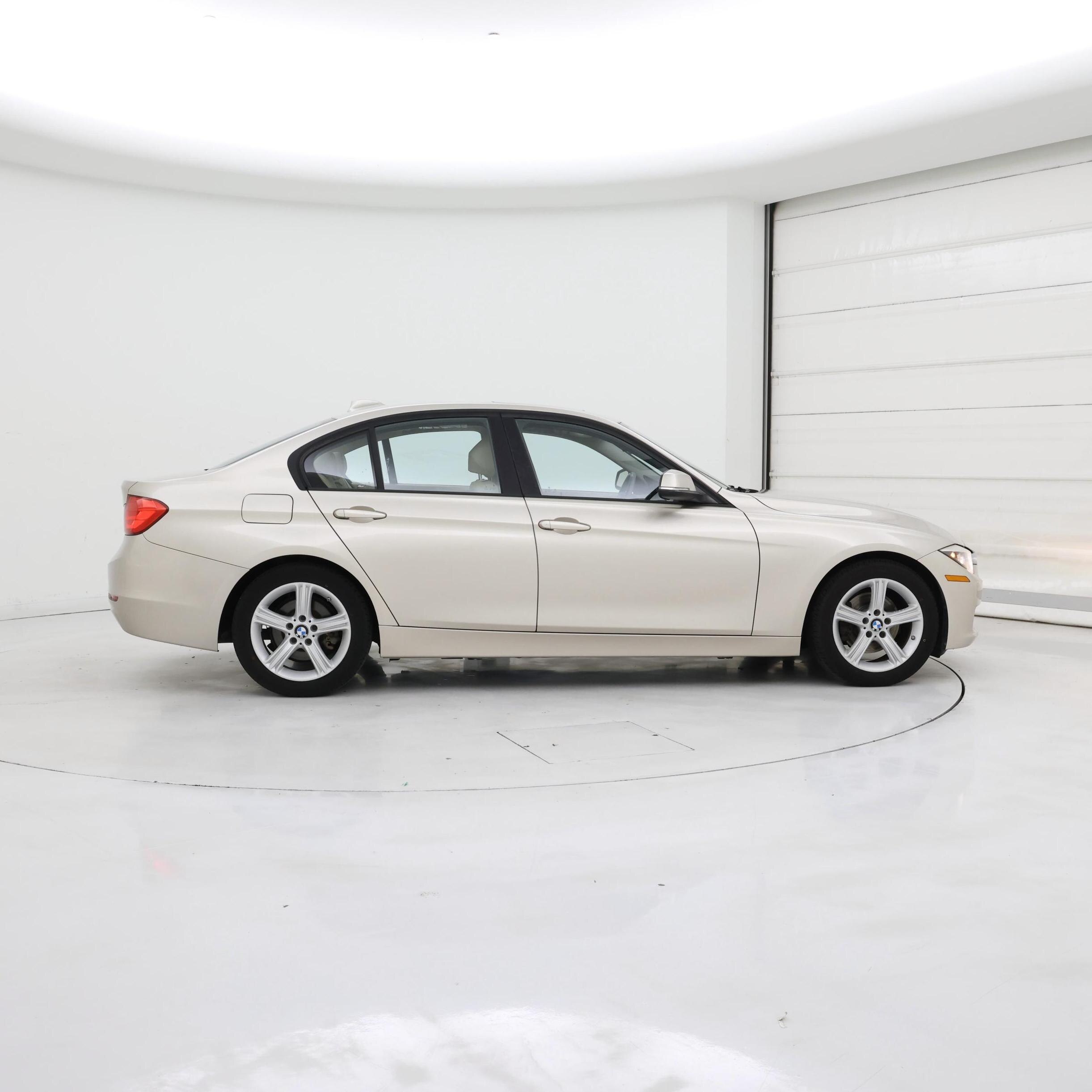 Thumbnail: 2015 BMW 3 Series - 7