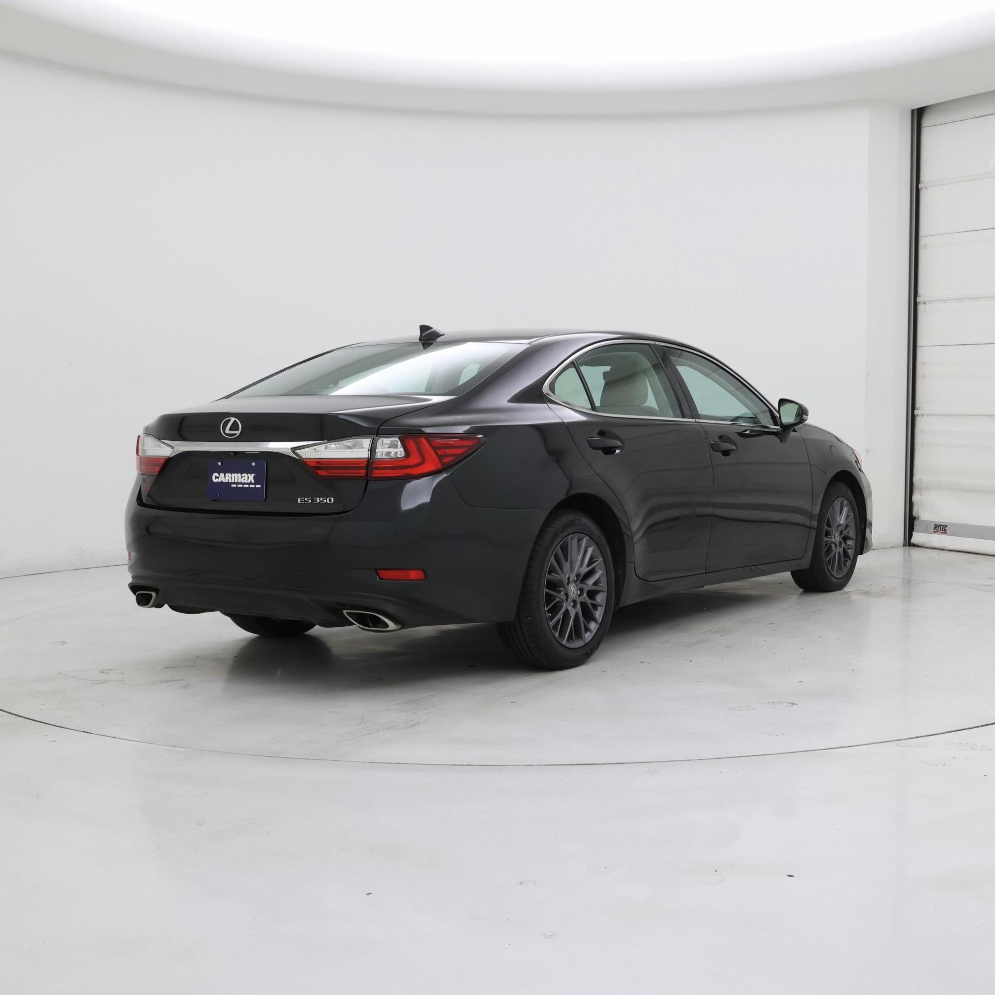Thumbnail: 2014 Lexus ES - 8