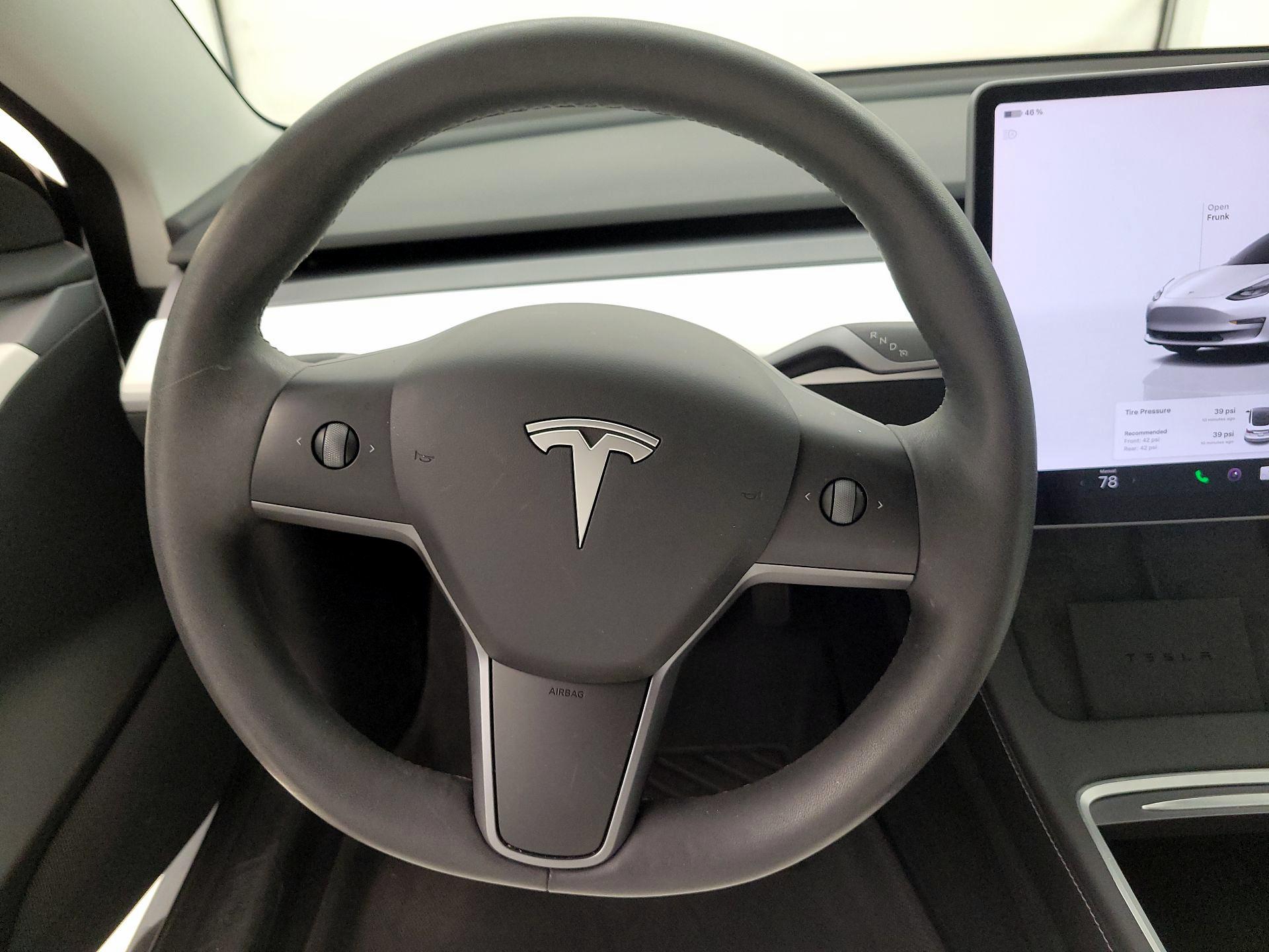 Thumbnail: 2022 Tesla Model 3 - 10