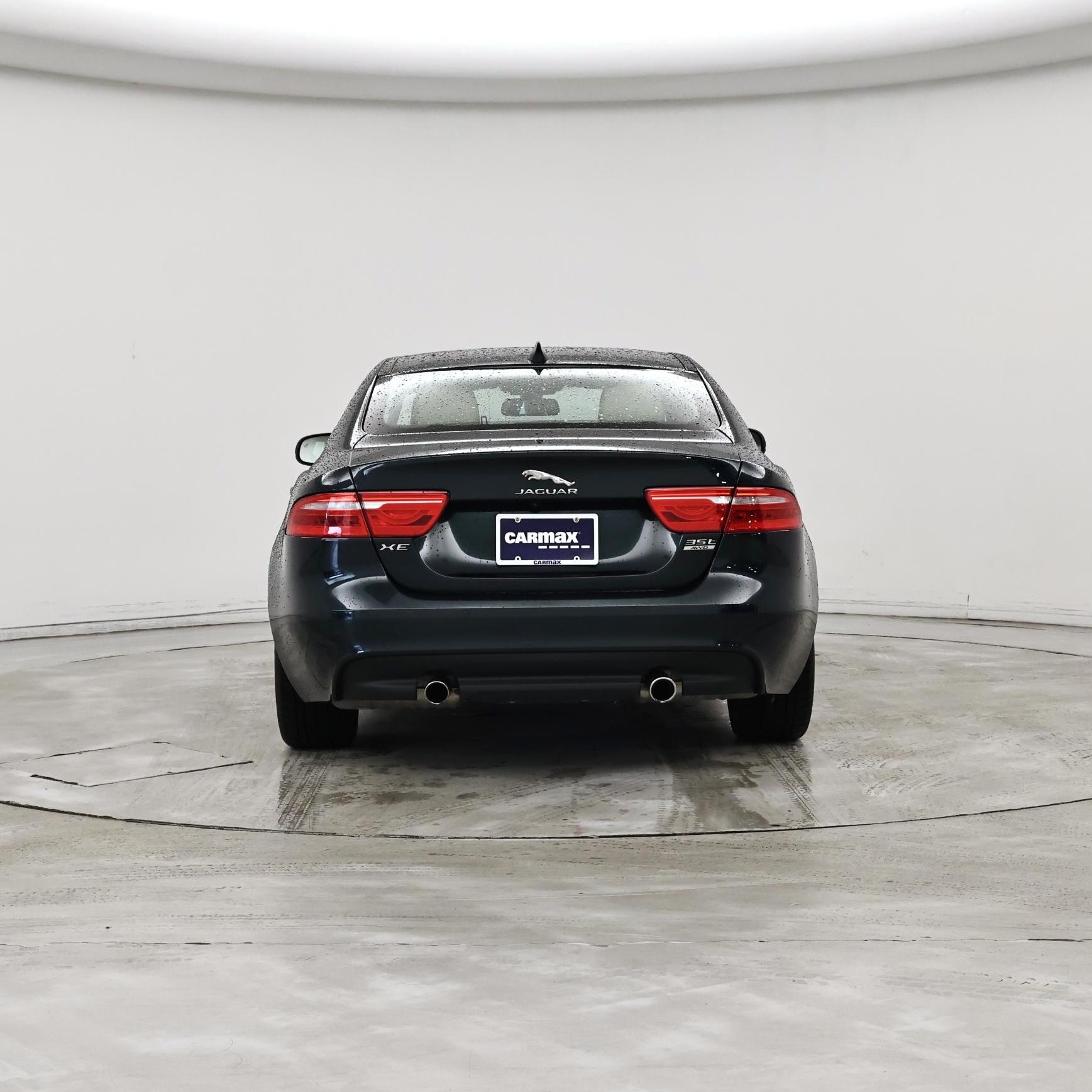 Thumbnail: 2017 Jaguar XE - 6