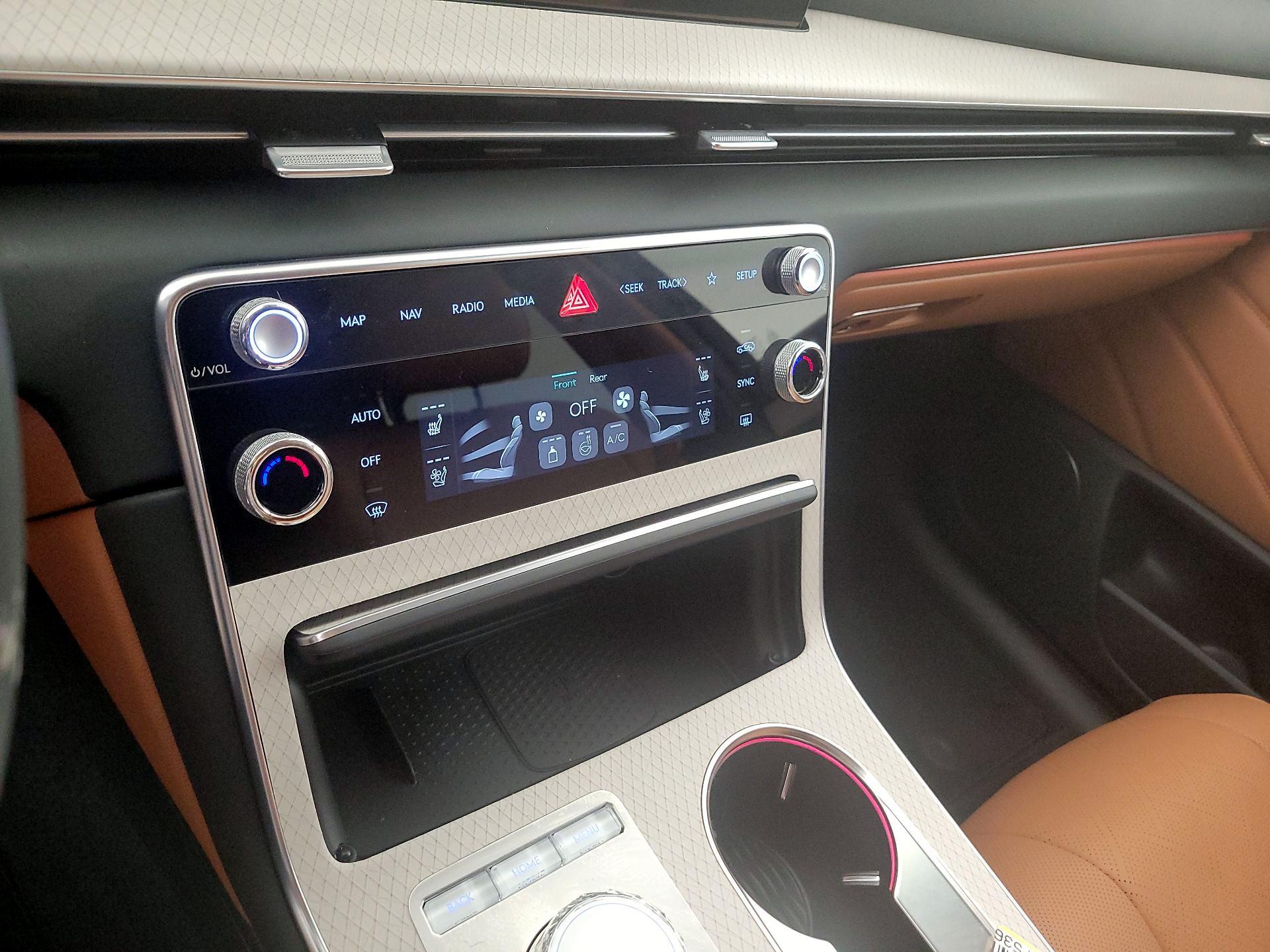 Thumbnail: 2025 Genesis GV80 - 17