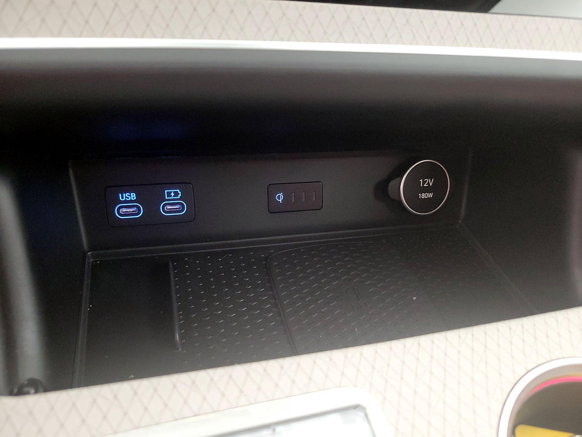 Thumbnail: 2025 Genesis GV80 - 19