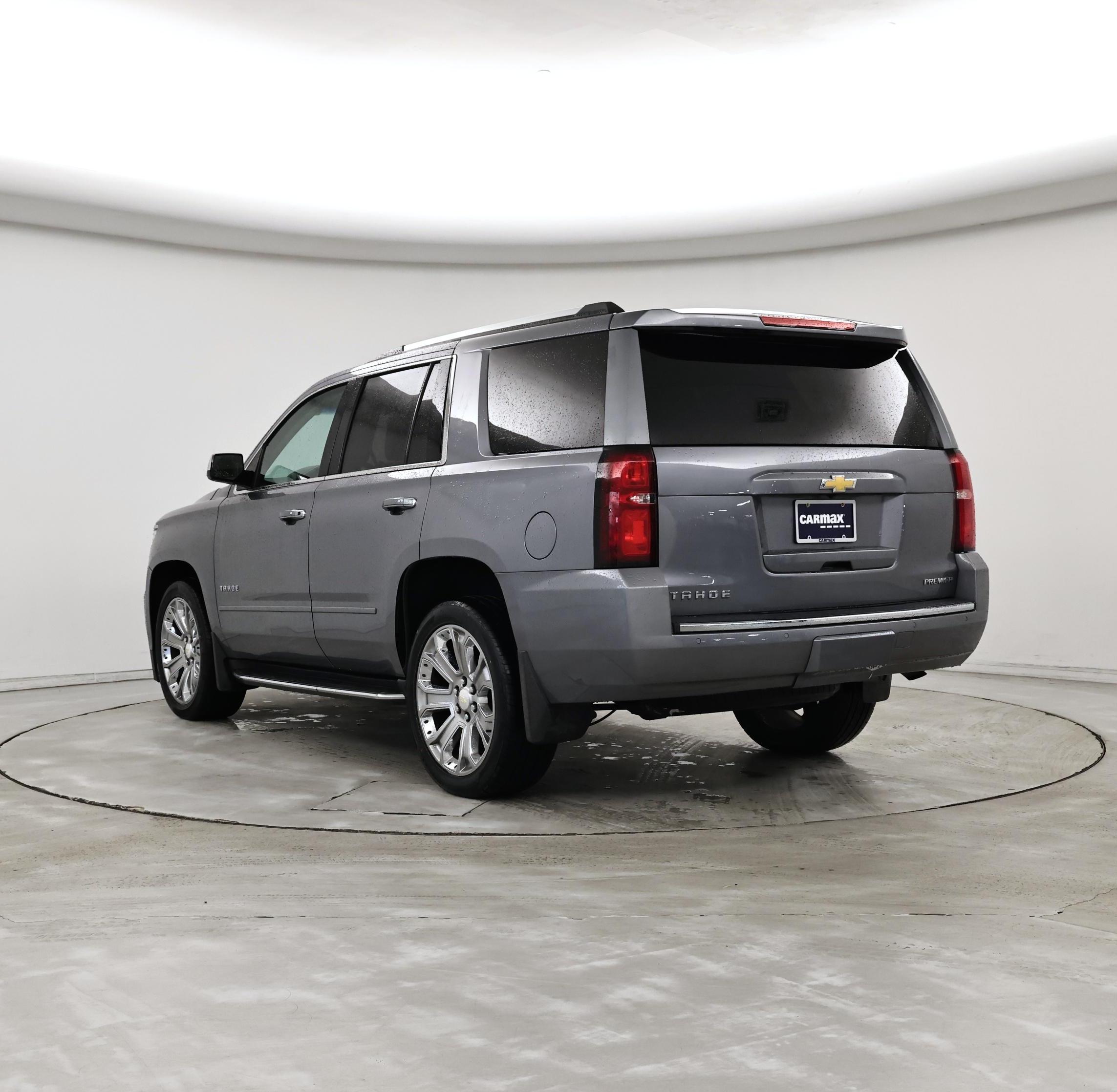 Thumbnail: 2019 Chevrolet Tahoe - 2