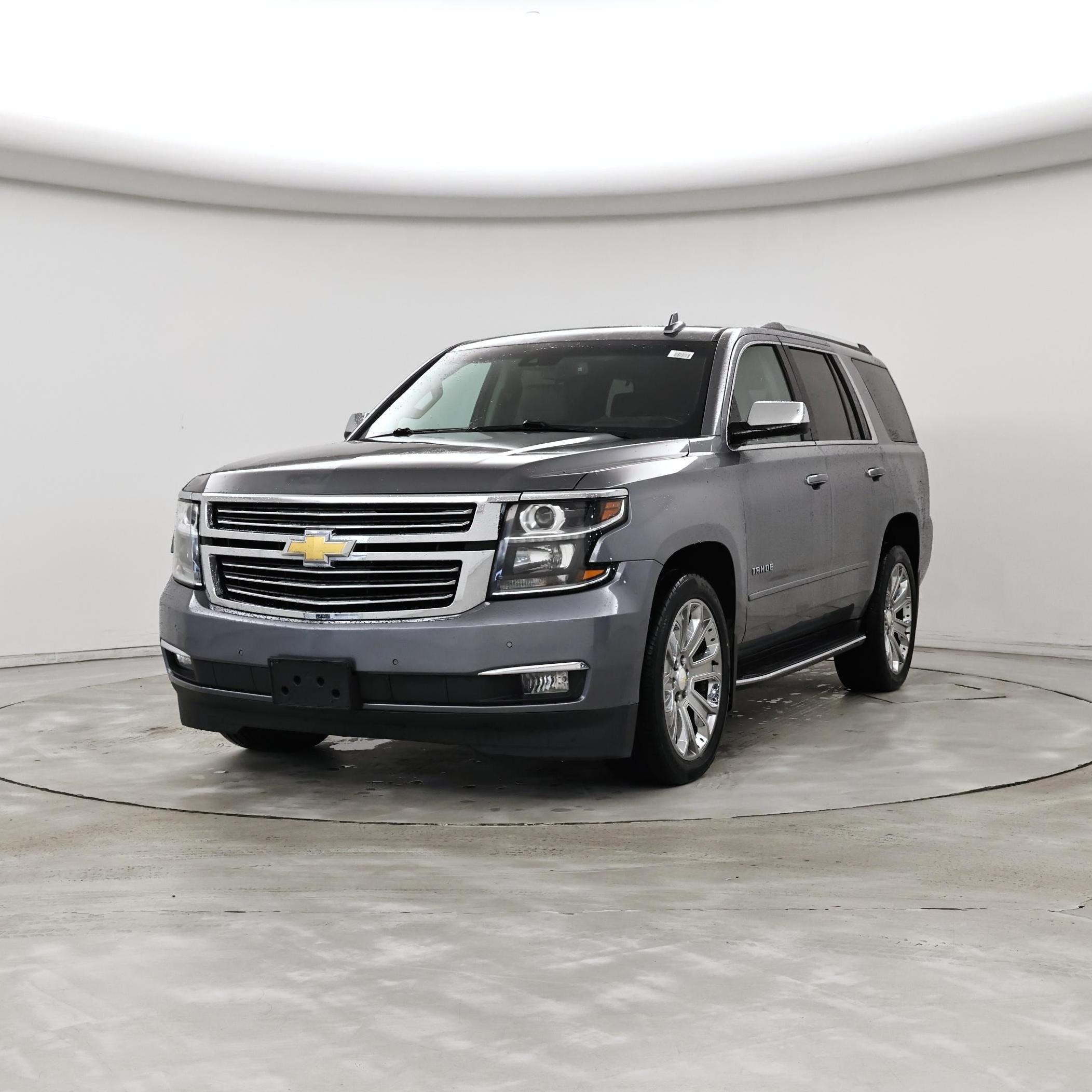 Thumbnail: 2019 Chevrolet Tahoe - 4